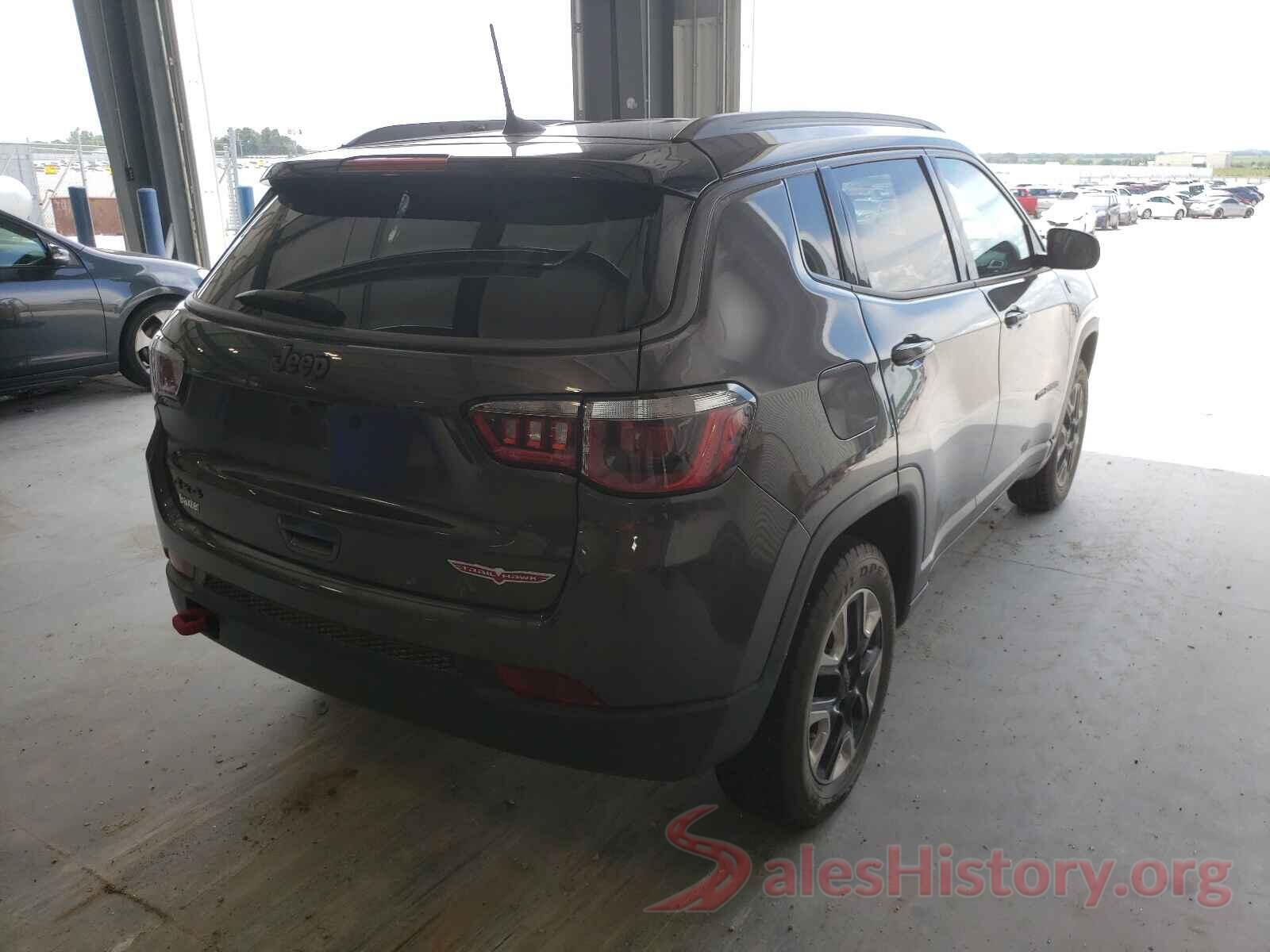 3C4NJDDB8JT234669 2018 JEEP COMPASS