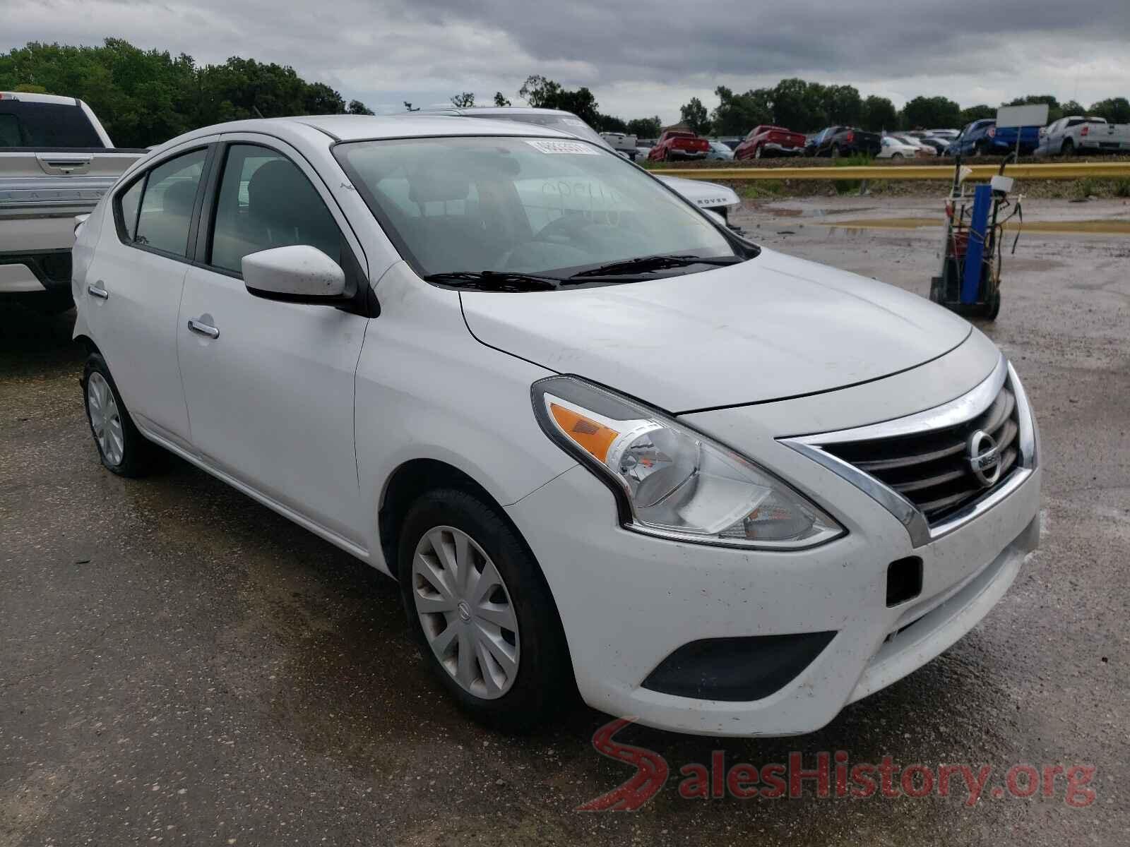 3N1CN7AP2HL844125 2017 NISSAN VERSA