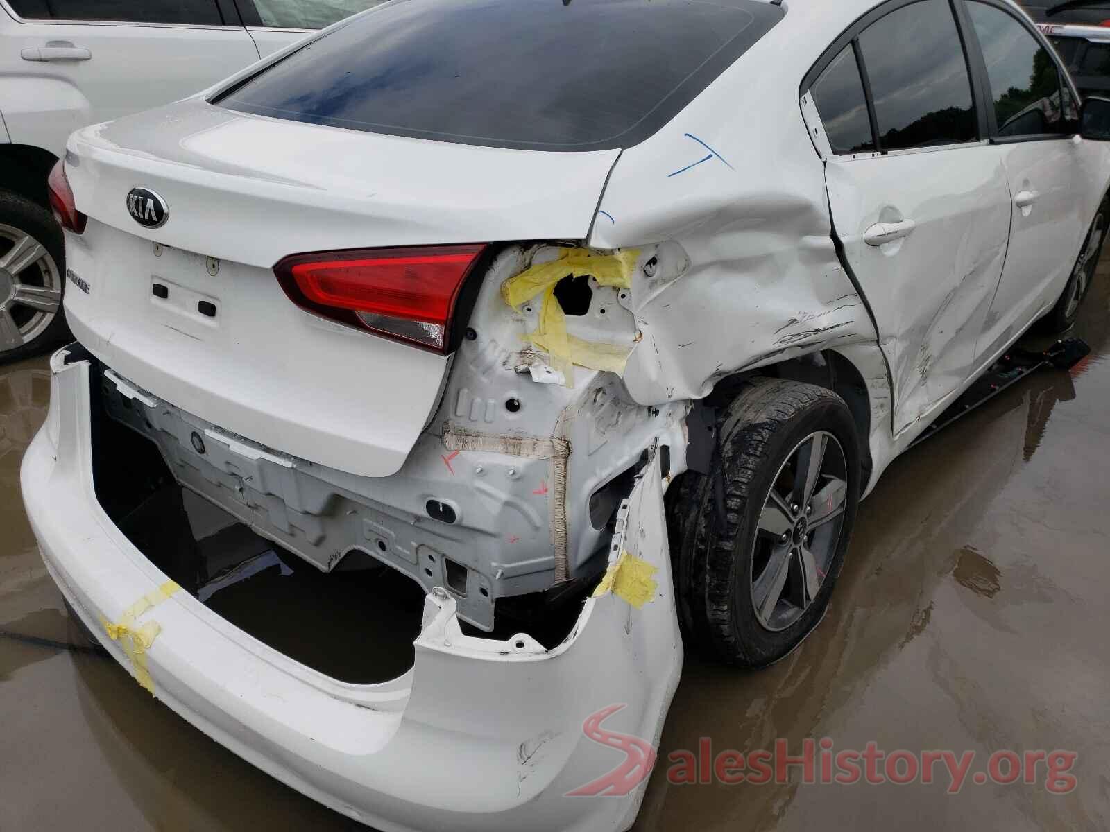 3KPFL4A72JE173063 2018 KIA FORTE