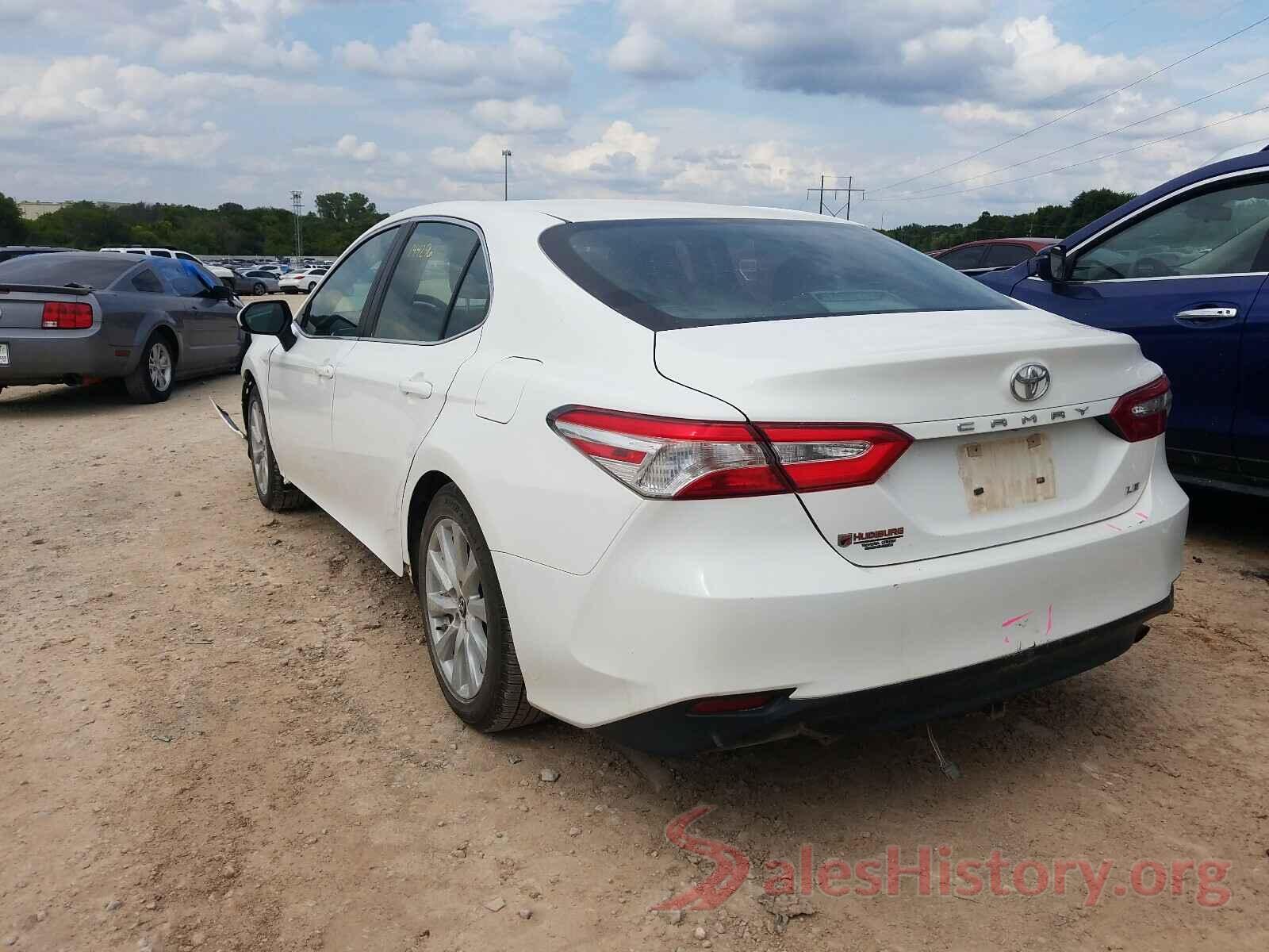 4T1B11HK9JU584311 2018 TOYOTA CAMRY