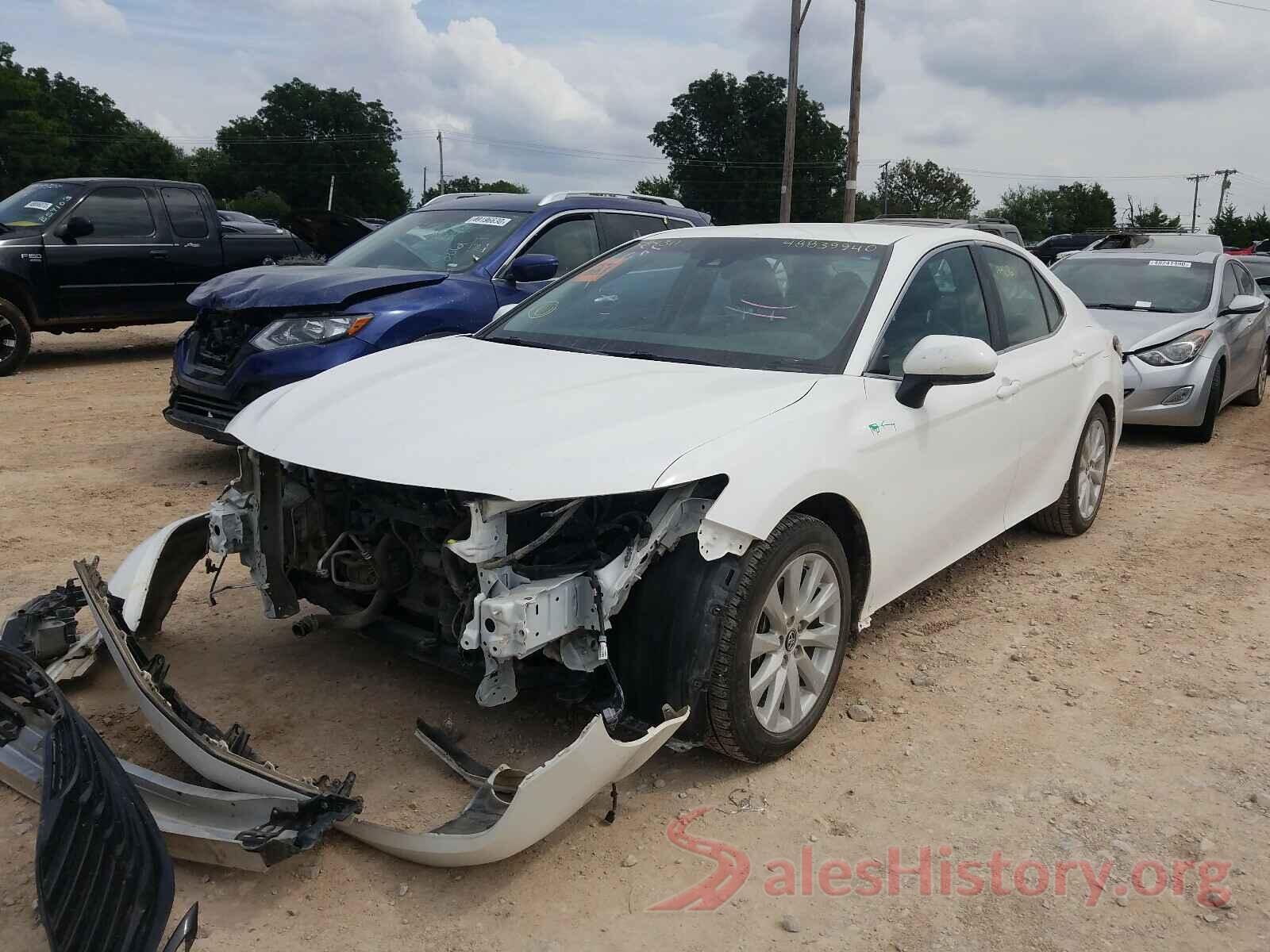 4T1B11HK9JU584311 2018 TOYOTA CAMRY