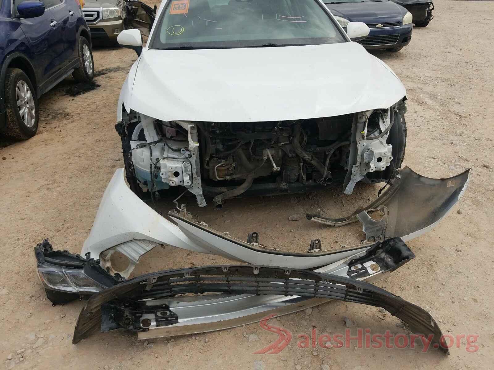 4T1B11HK9JU584311 2018 TOYOTA CAMRY