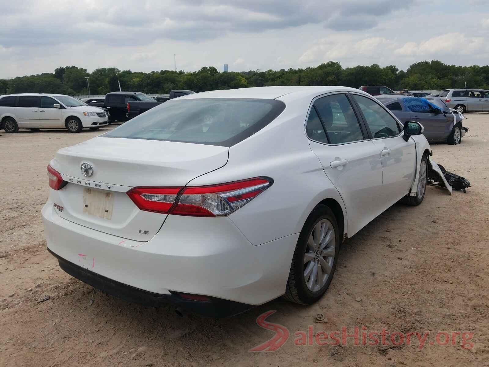 4T1B11HK9JU584311 2018 TOYOTA CAMRY