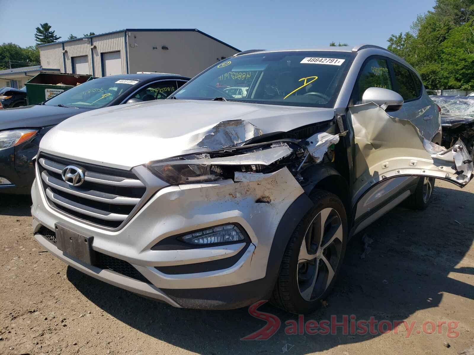 KM8J3CA29HU592558 2017 HYUNDAI TUCSON