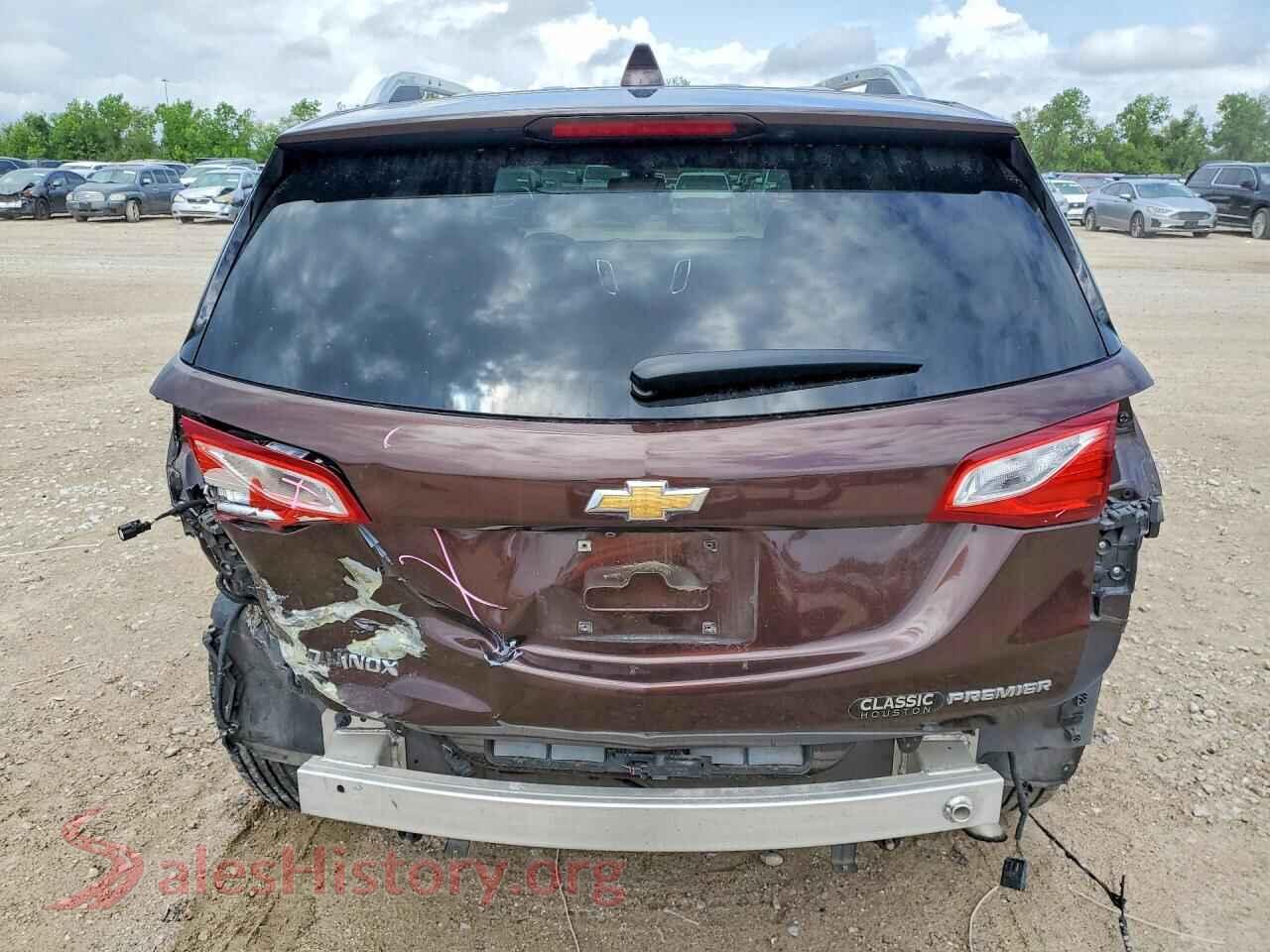 2020 CHEVROLET EQUINOX VIN 2GNAXNEV3L6185309, left side view