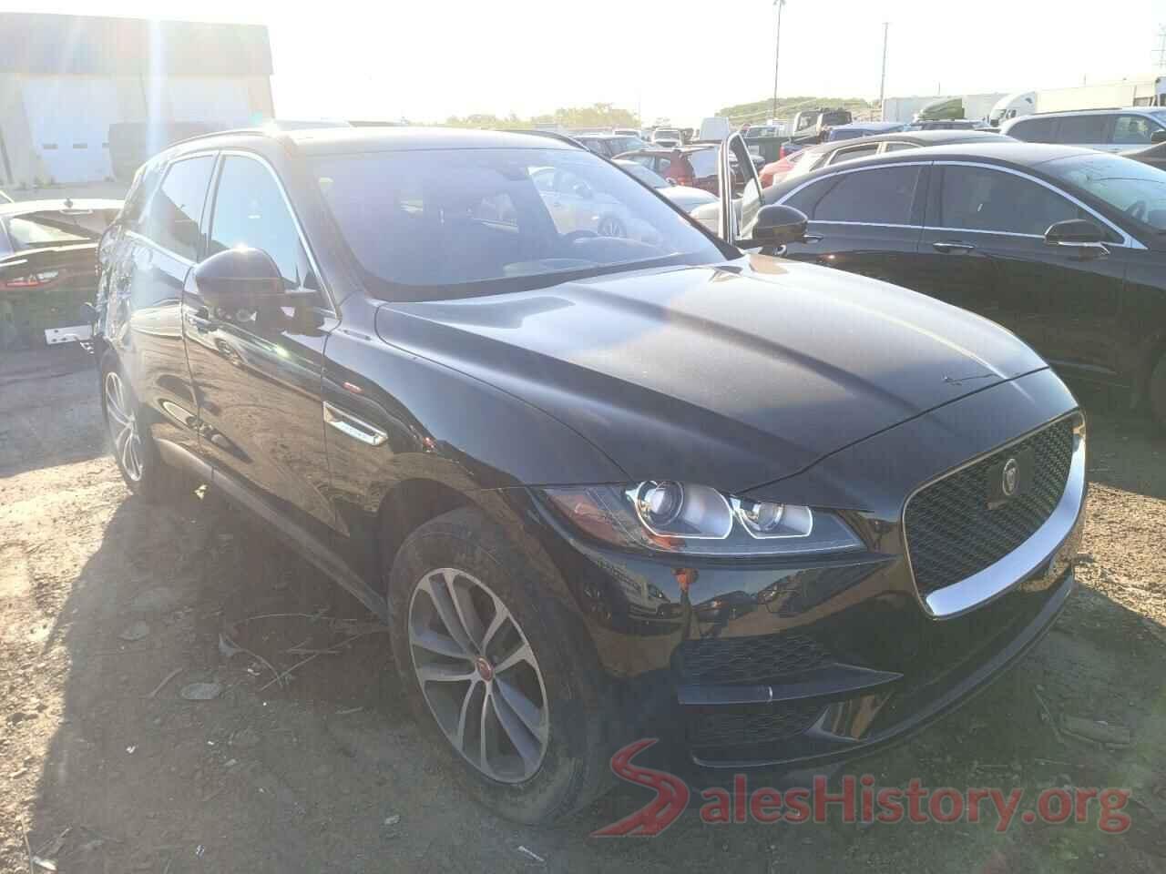 SADCJ2FX8KA395976 2019 JAGUAR F-PACE