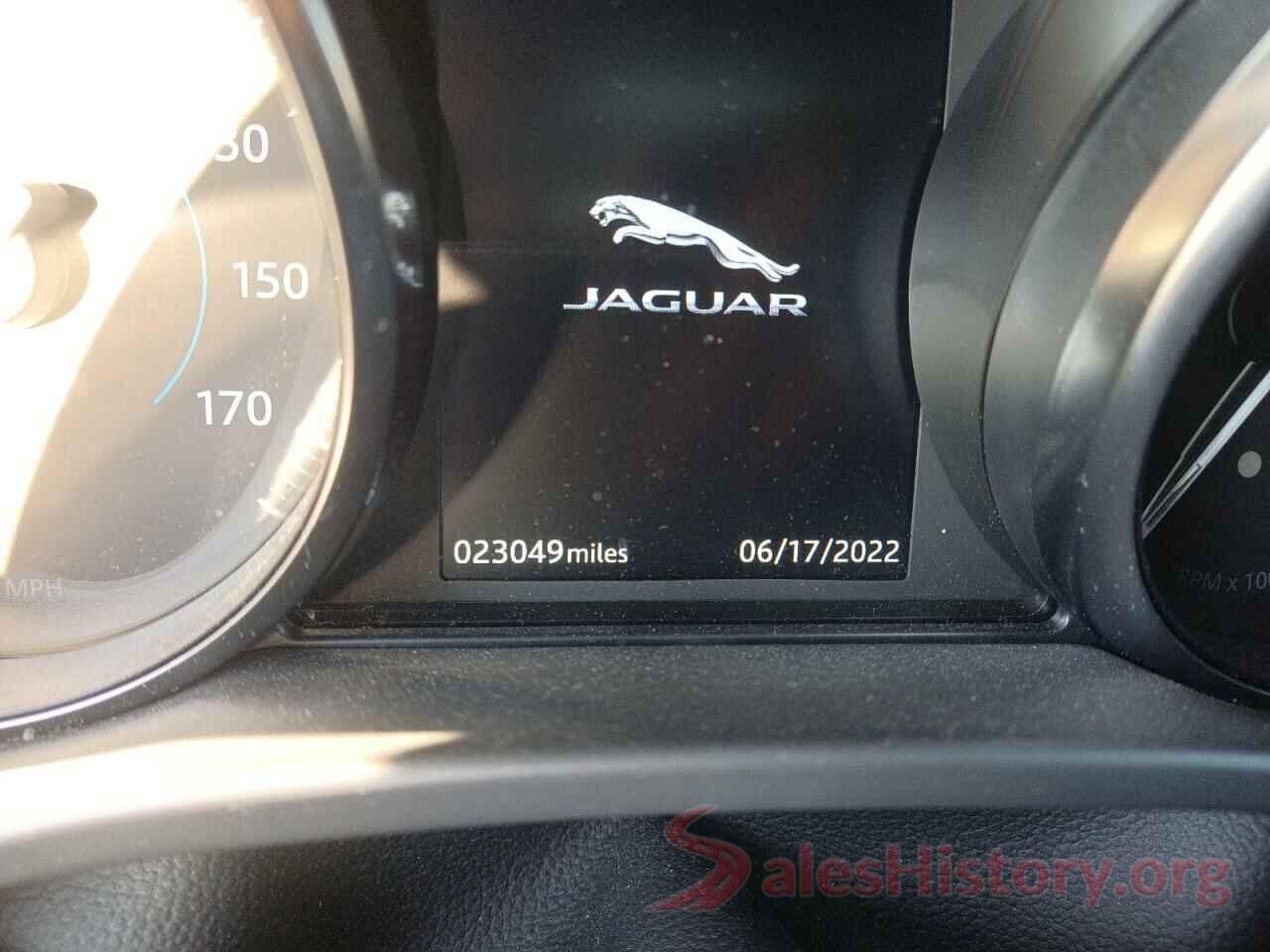 SADCJ2FX8KA395976 2019 JAGUAR F-PACE