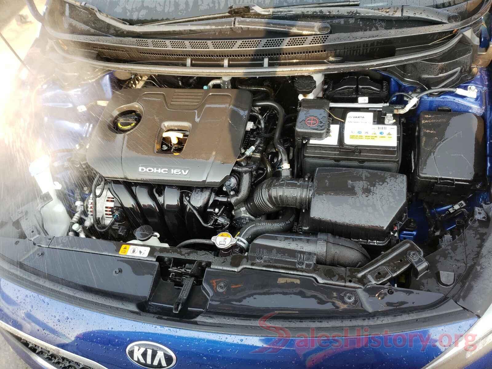 3KPFK4A79JE177601 2018 KIA FORTE