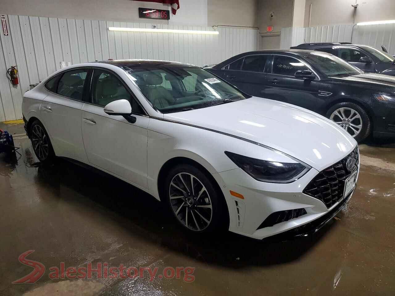 2020 HYUNDAI SONATA VIN 5NPEH4J23LH046144, rear 3/4 view