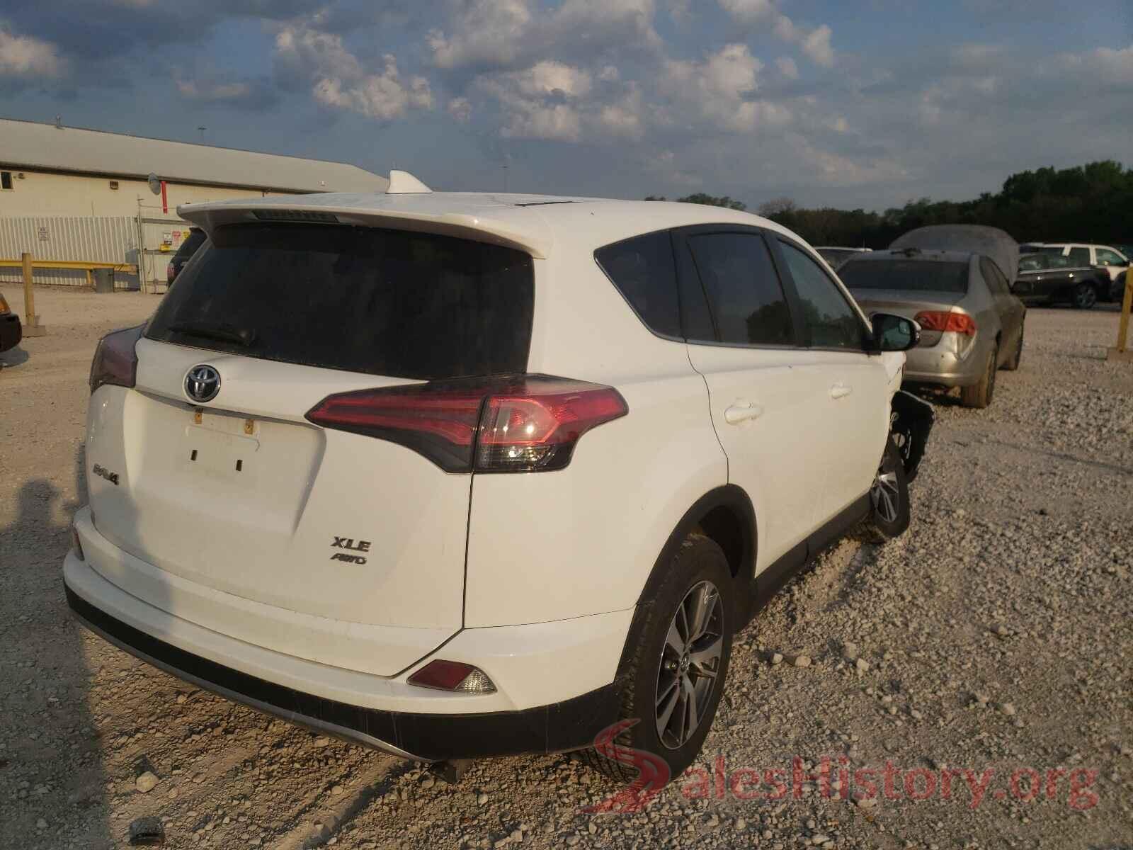 2T3RFREV5JW703685 2018 TOYOTA RAV4