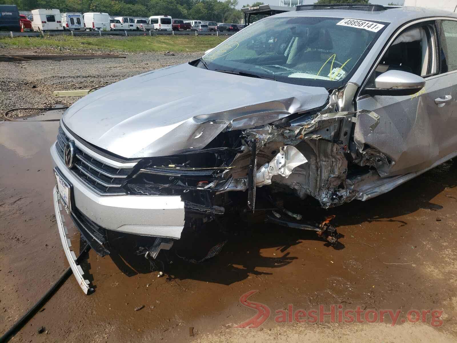 1VWBA7A33JC042828 2018 VOLKSWAGEN PASSAT