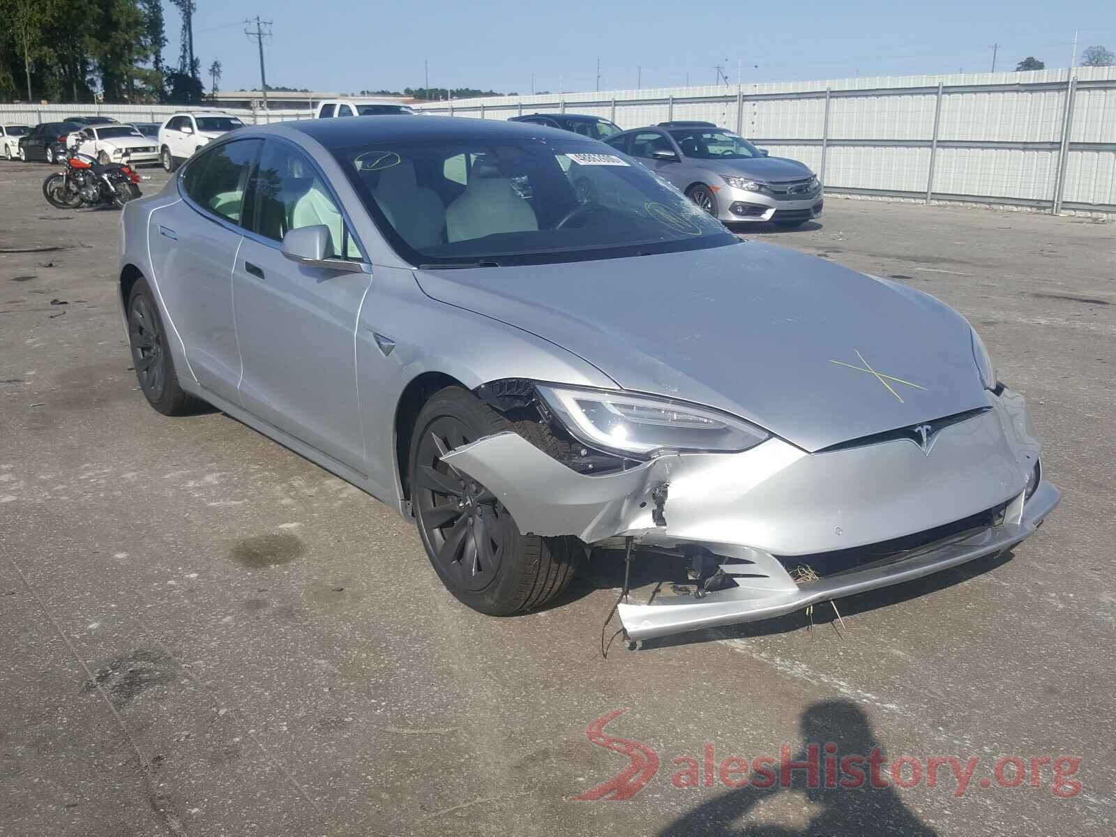 5YJSA1E28JF245962 2018 TESLA MODEL S