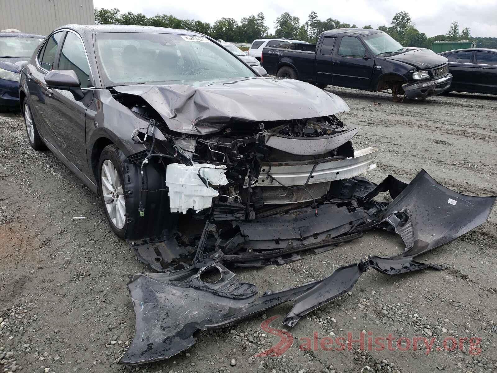 4T1B11HKXJU078275 2018 TOYOTA CAMRY