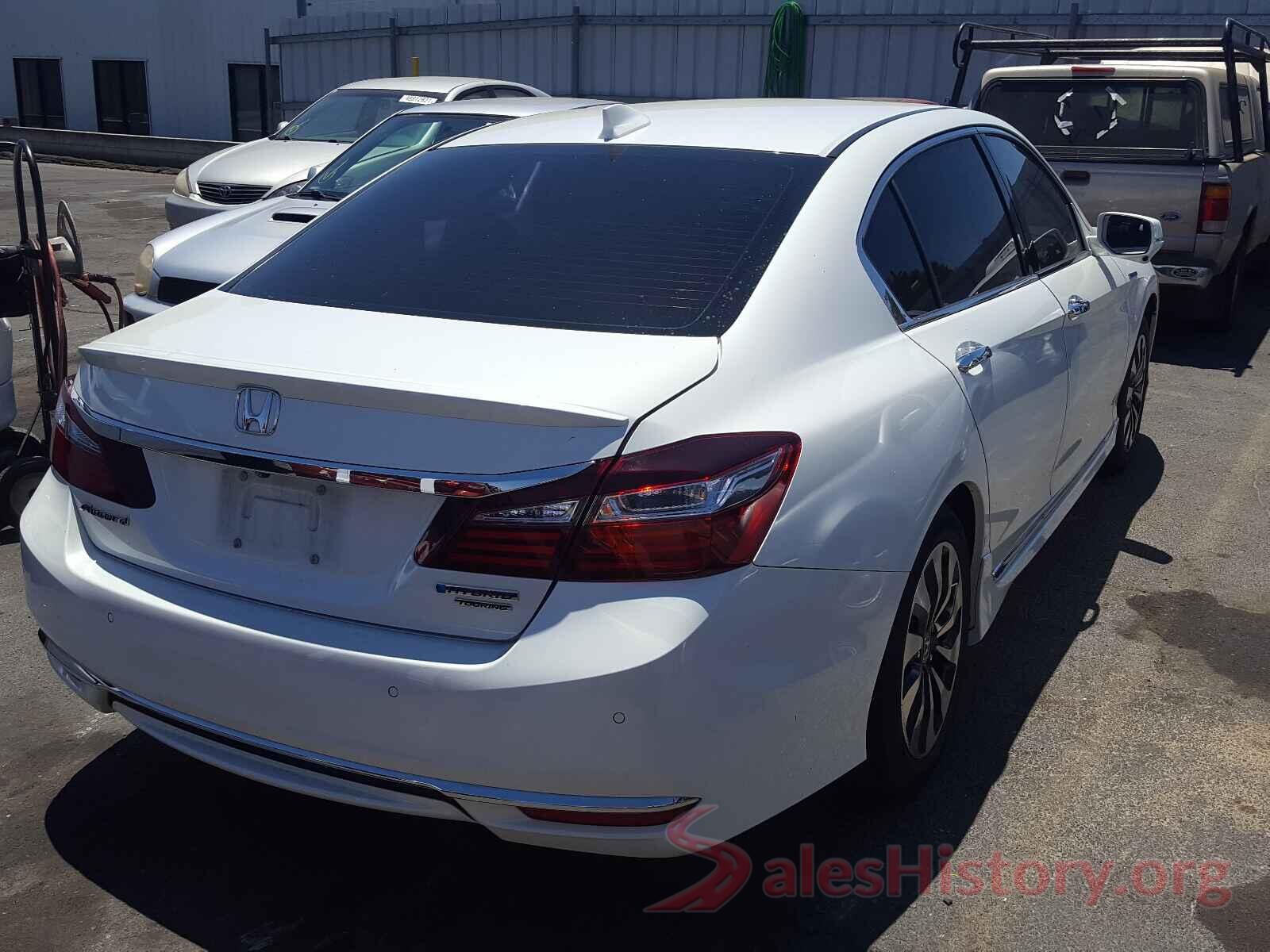 JHMCR6F76HC012589 2017 HONDA ACCORD