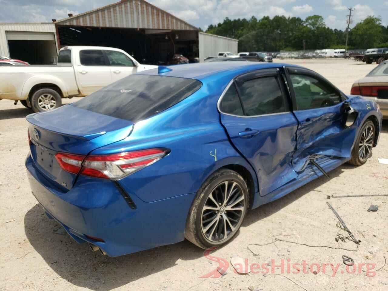 4T1B11HK4KU211663 2019 TOYOTA CAMRY