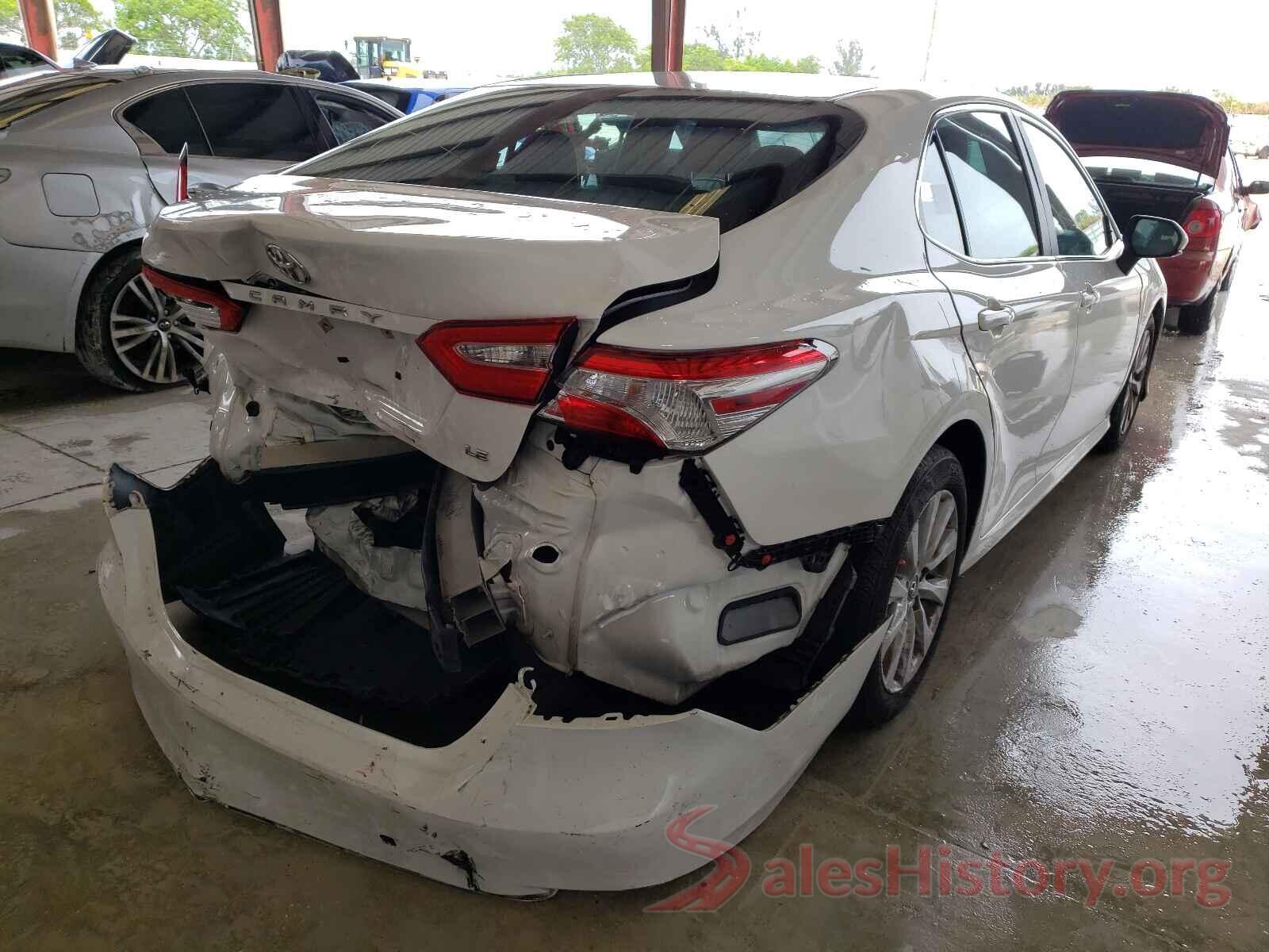 4T1B11HK8JU096466 2018 TOYOTA CAMRY