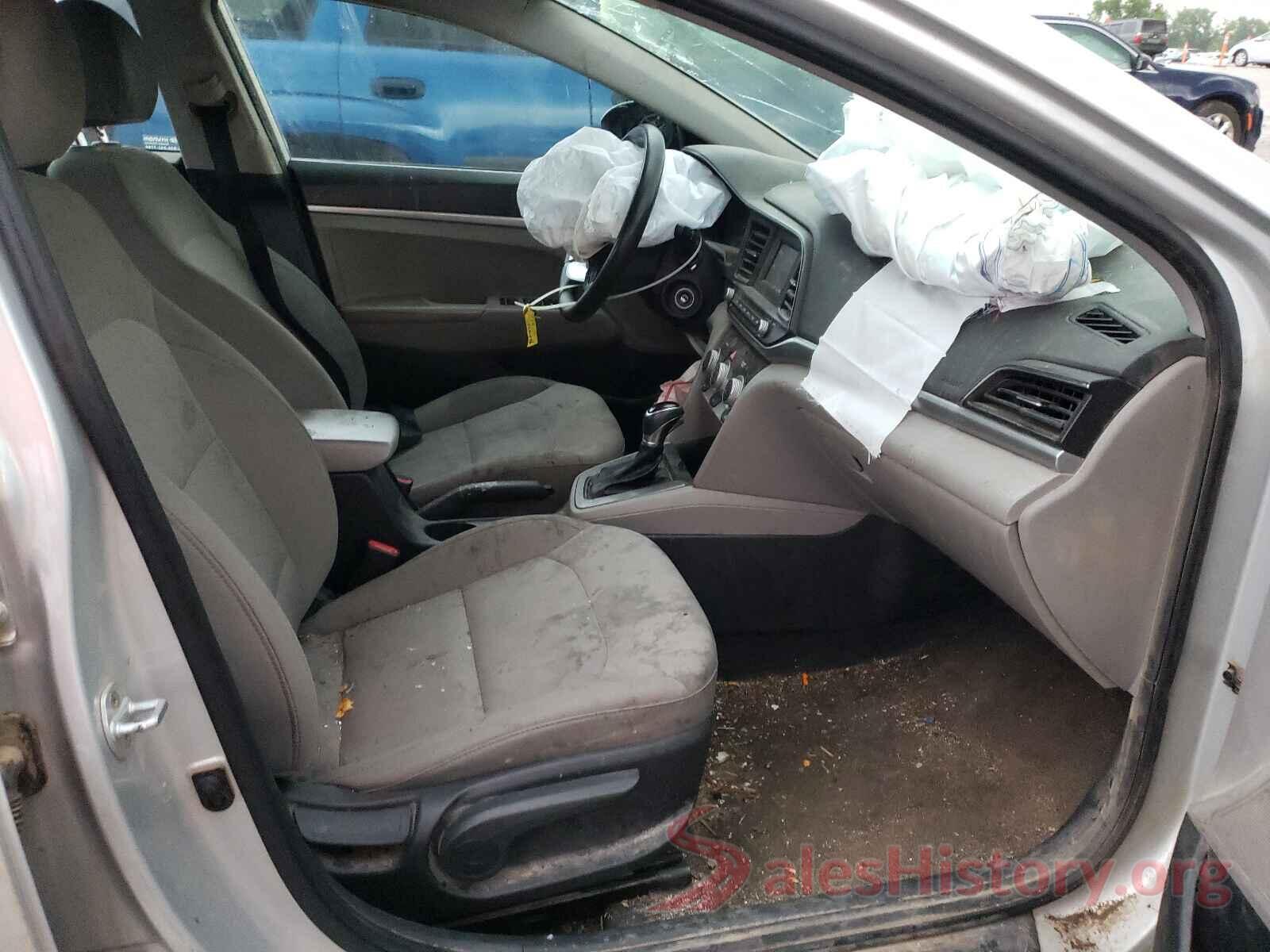 5NPD74LF2KH490712 2019 HYUNDAI ELANTRA