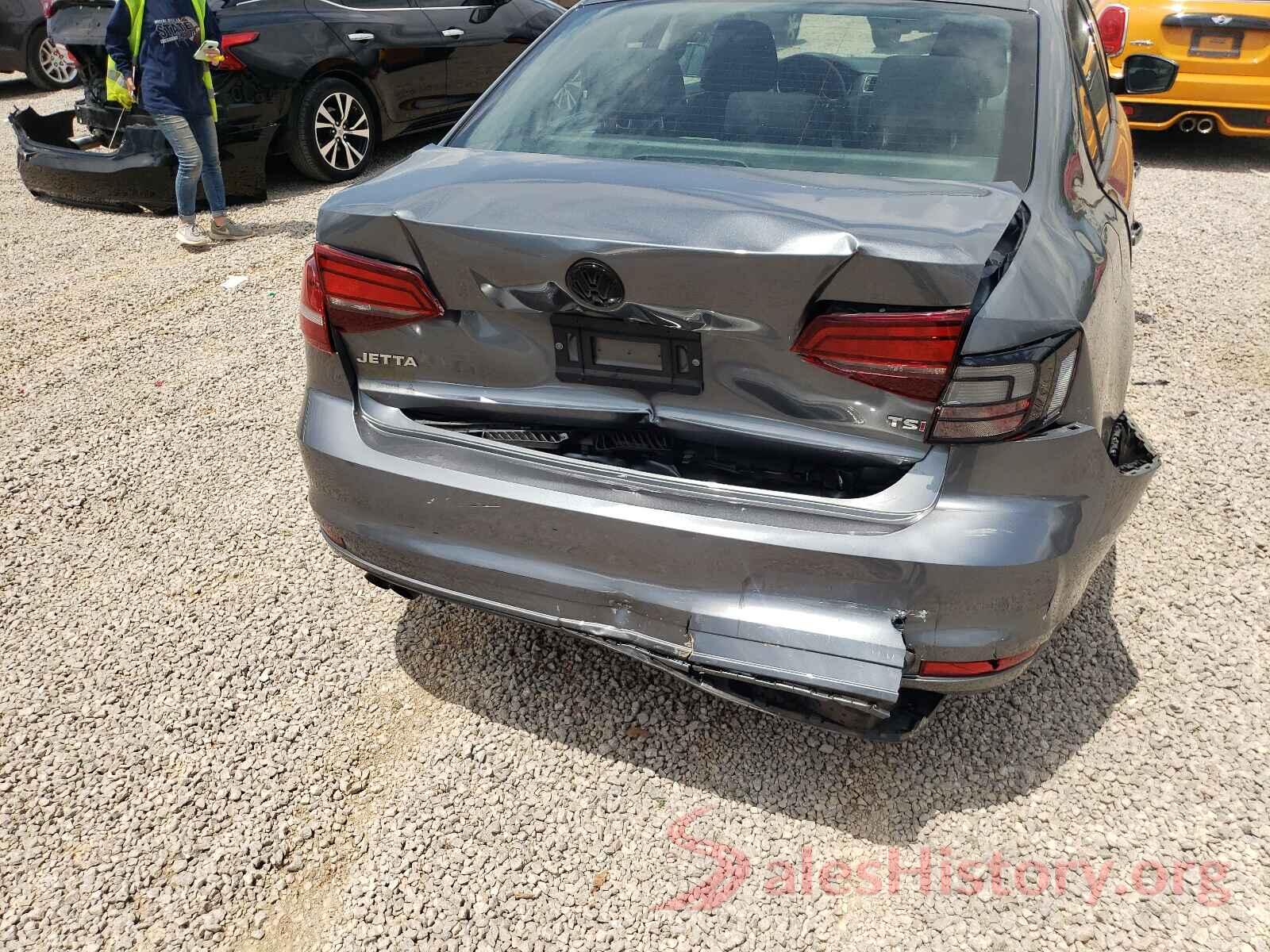 3VW2B7AJ2JM220416 2018 VOLKSWAGEN JETTA