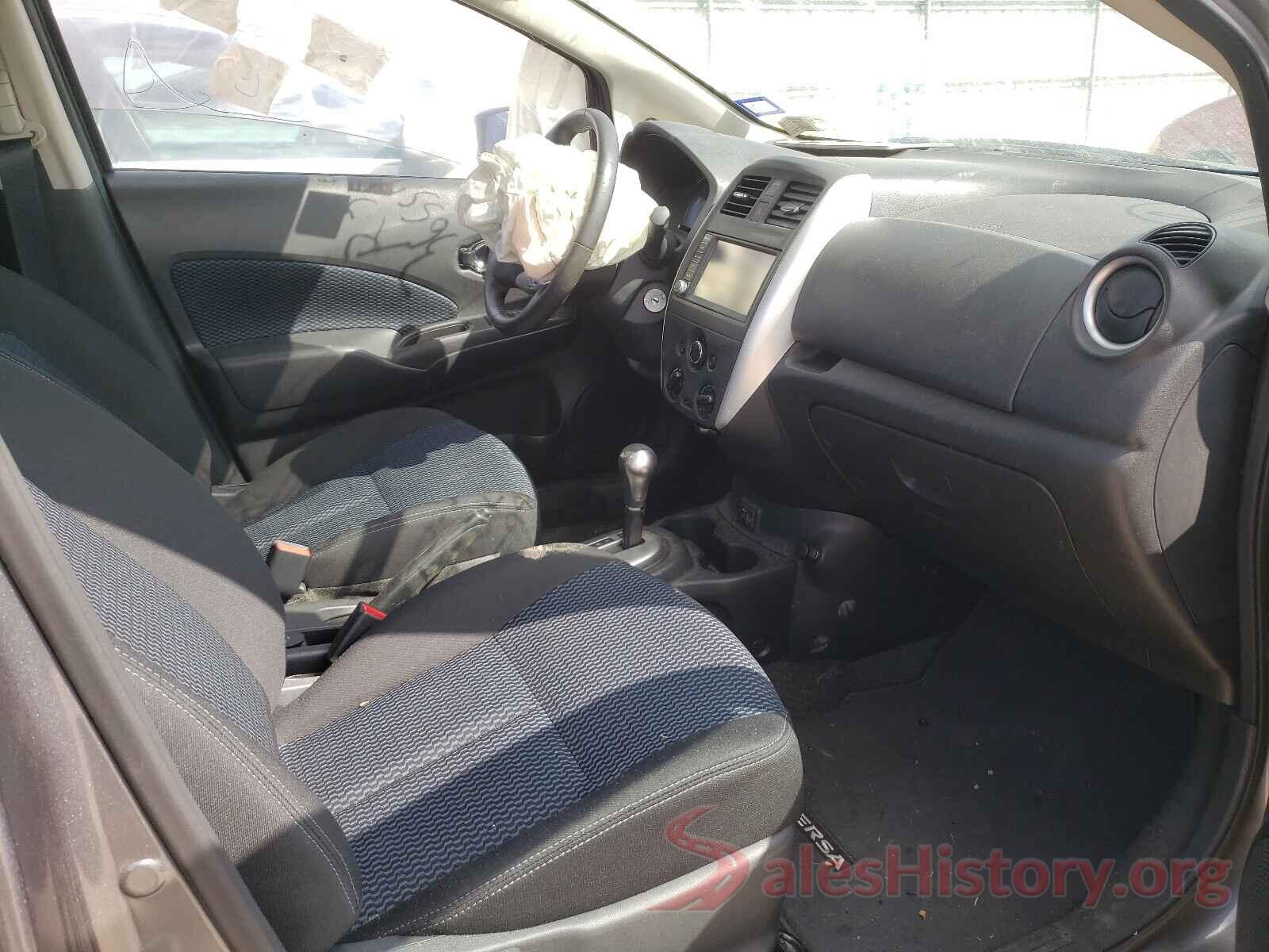 3N1CE2CP1KL365573 2019 NISSAN VERSA