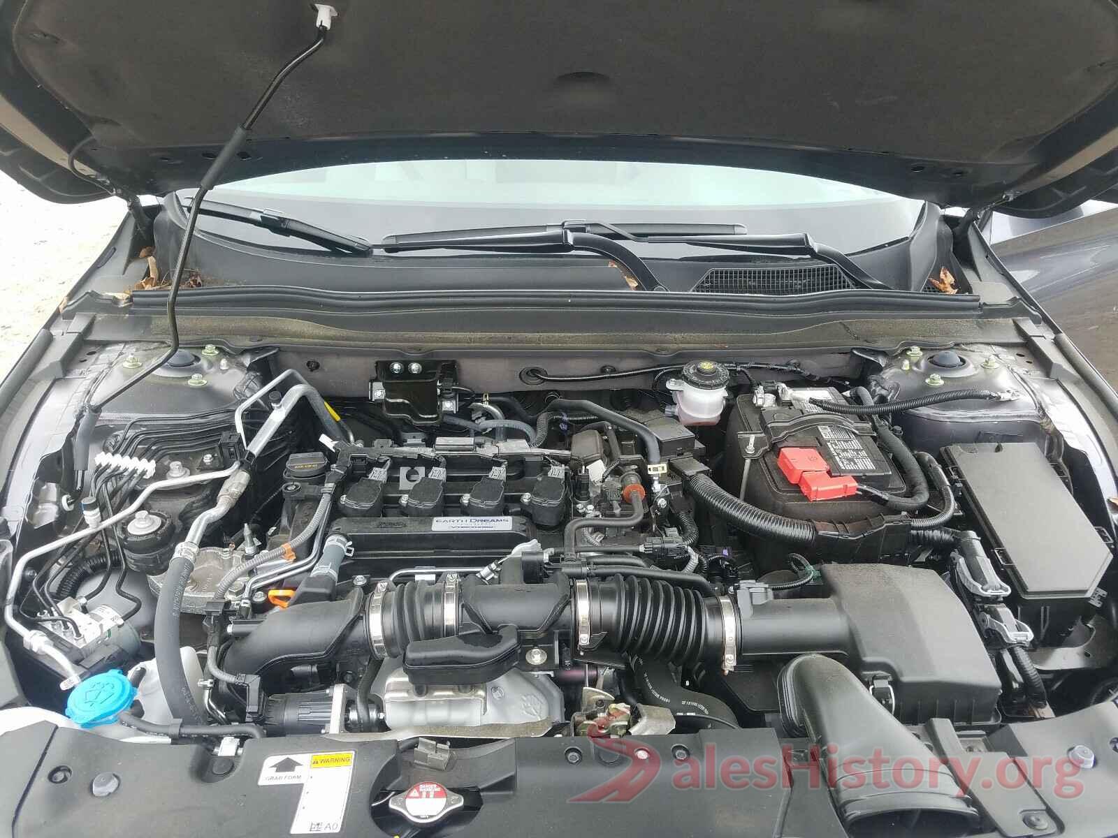 1HGCV1F16KA053725 2019 HONDA ACCORD