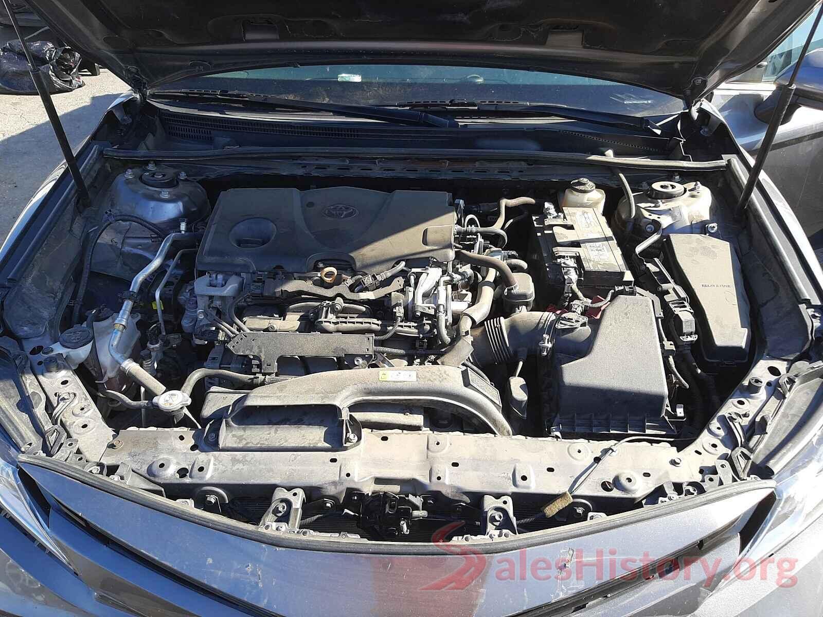 4T1B11HK5JU053168 2018 TOYOTA CAMRY