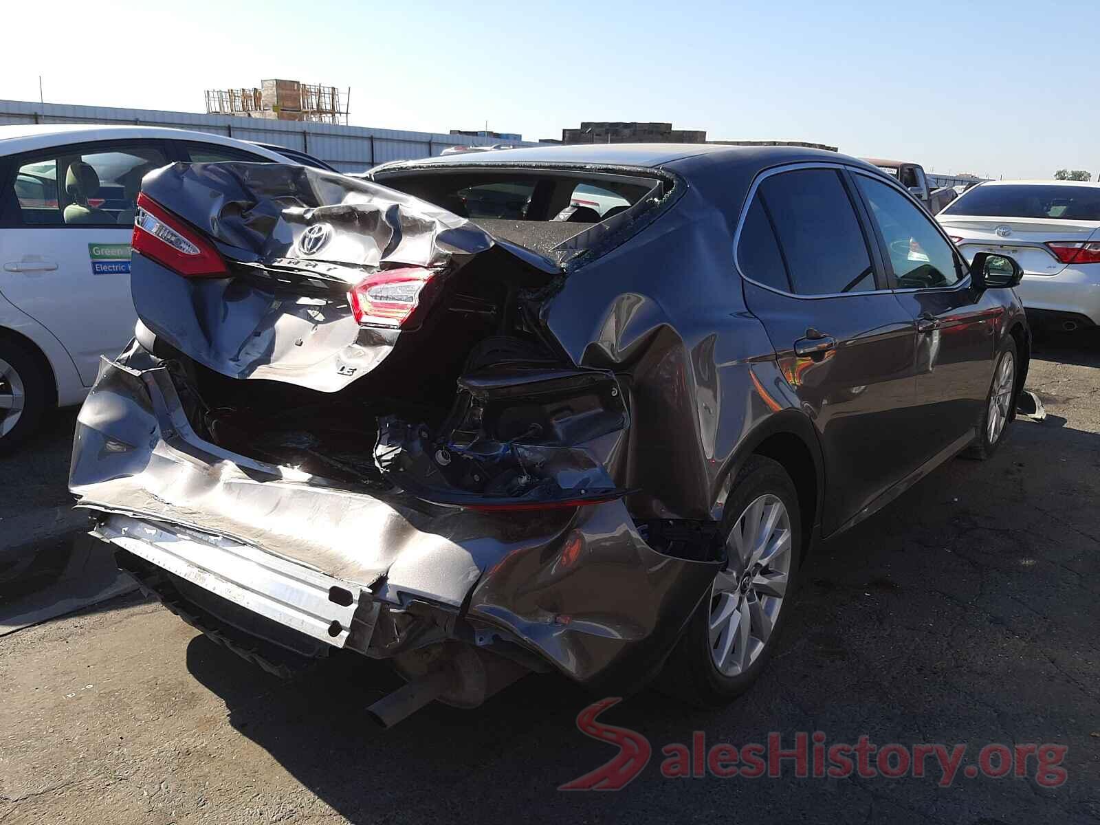 4T1B11HK5JU053168 2018 TOYOTA CAMRY