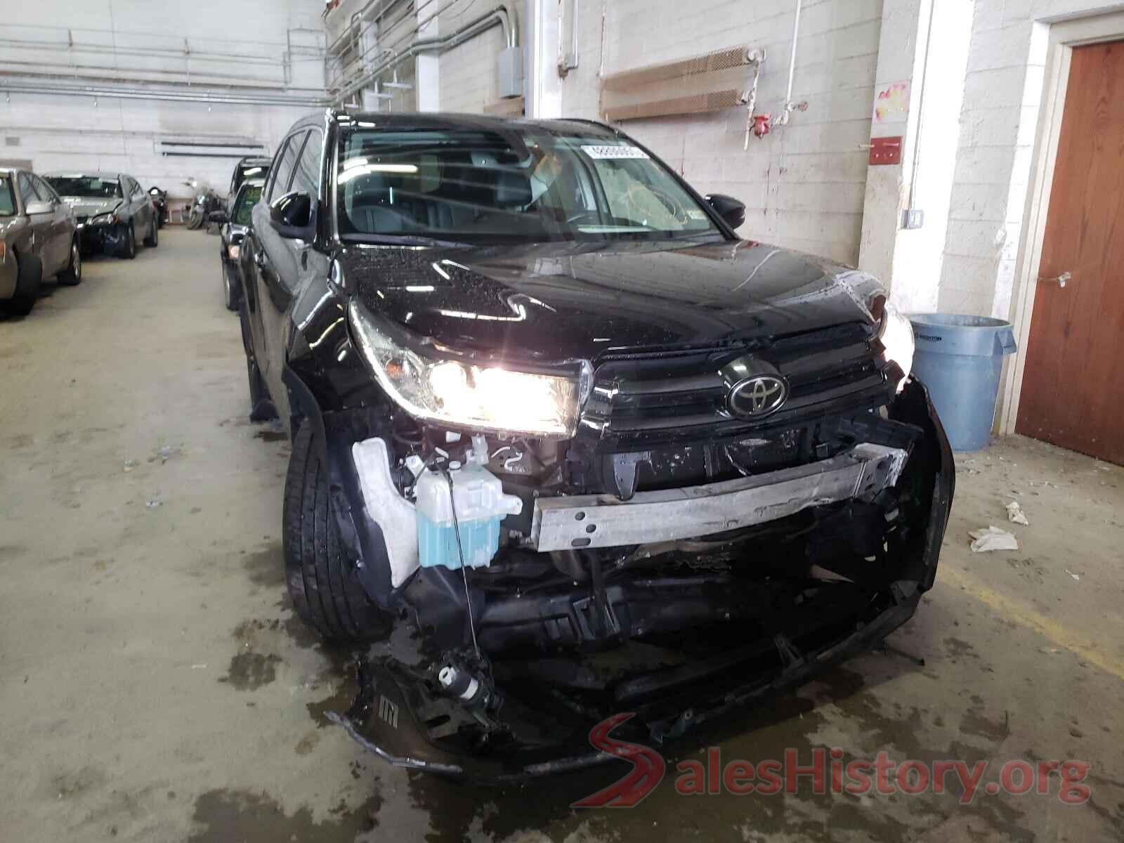 5TDJZRFH5HS381977 2017 TOYOTA HIGHLANDER