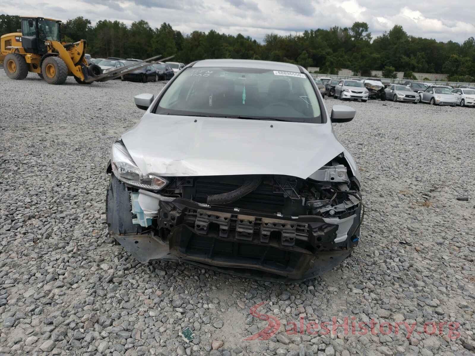 1FADP3F24JL255585 2018 FORD FOCUS