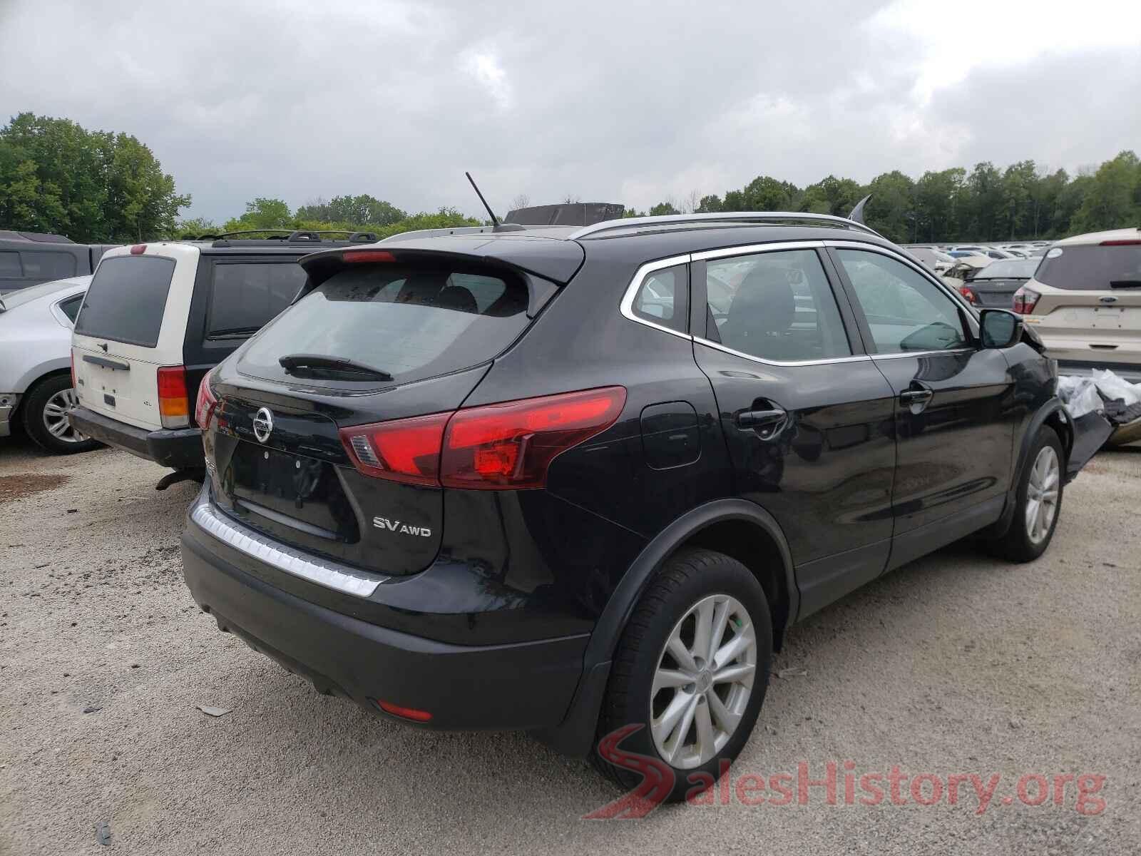 JN1BJ1CR8HW111641 2017 NISSAN ROGUE