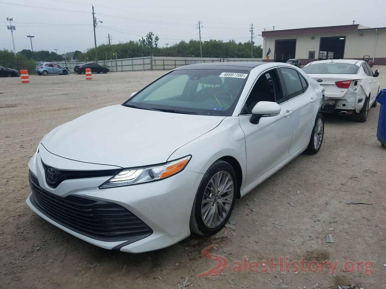 4T1B11HK1JU009524 2018 TOYOTA CAMRY