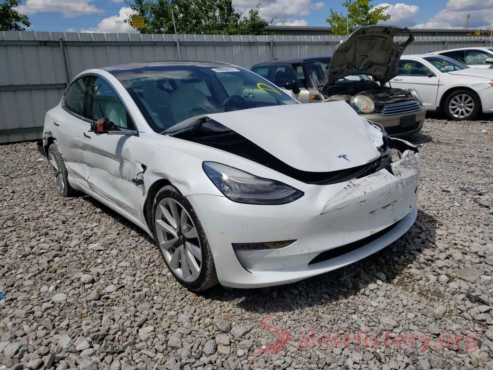 5YJ3E1EB1JF135554 2018 TESLA MODEL 3