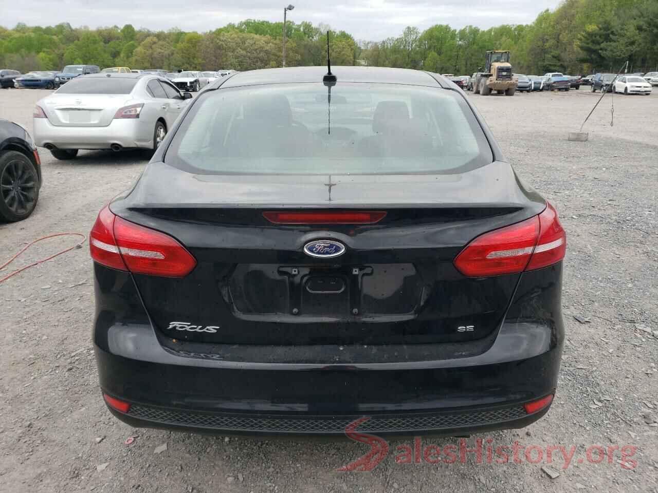 1FADP3F2XJL295220 2018 FORD FOCUS