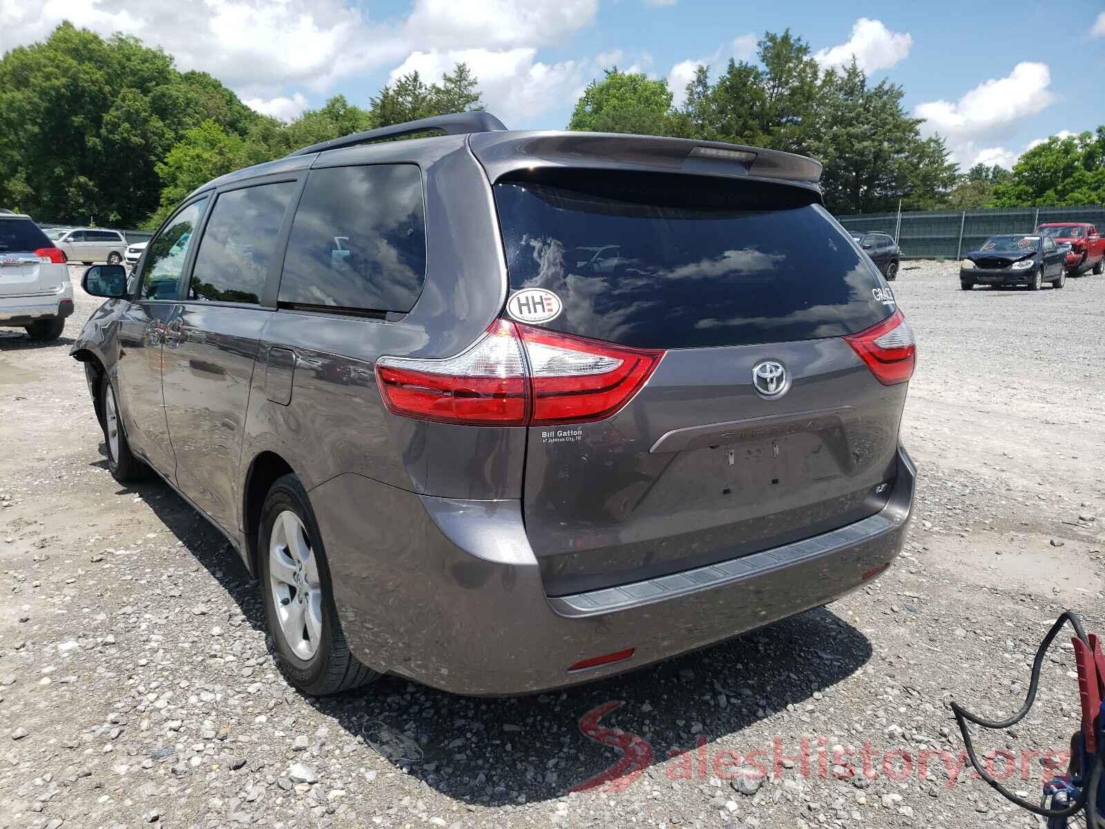 5TDKZ3DC5HS823780 2017 TOYOTA SIENNA