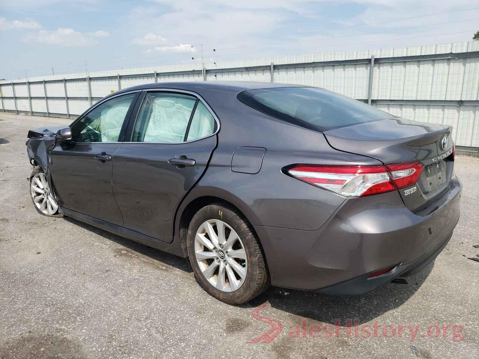 4T1B11HK4JU651011 2018 TOYOTA CAMRY