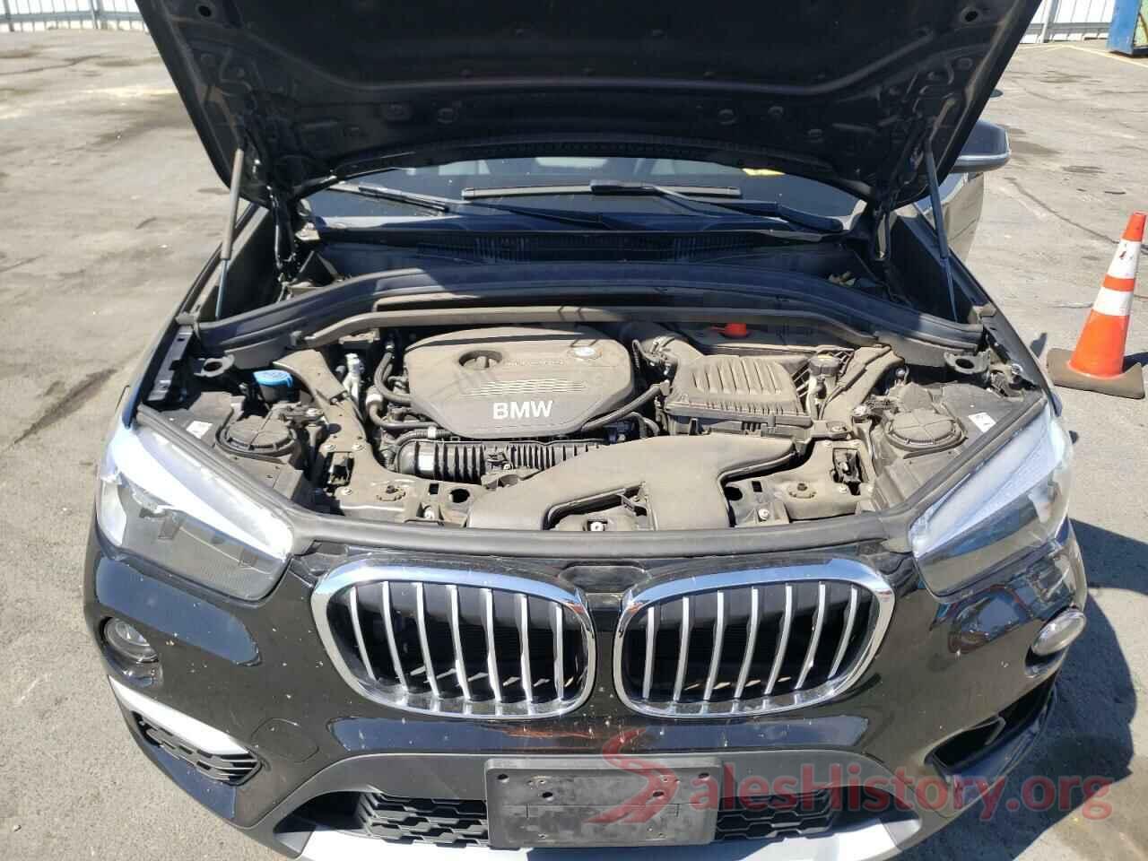 WBXHT3C39J5K27759 2018 BMW X1