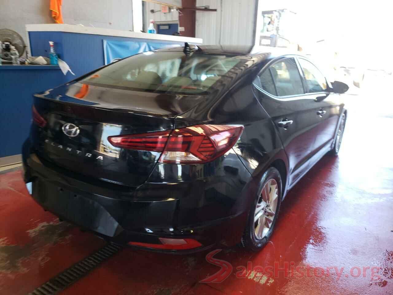 KMHD84LF2KU800954 2019 HYUNDAI ELANTRA