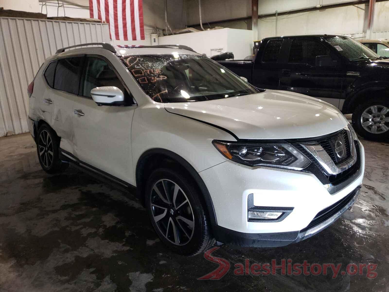 5N1AT2MV5HC857708 2017 NISSAN ROGUE