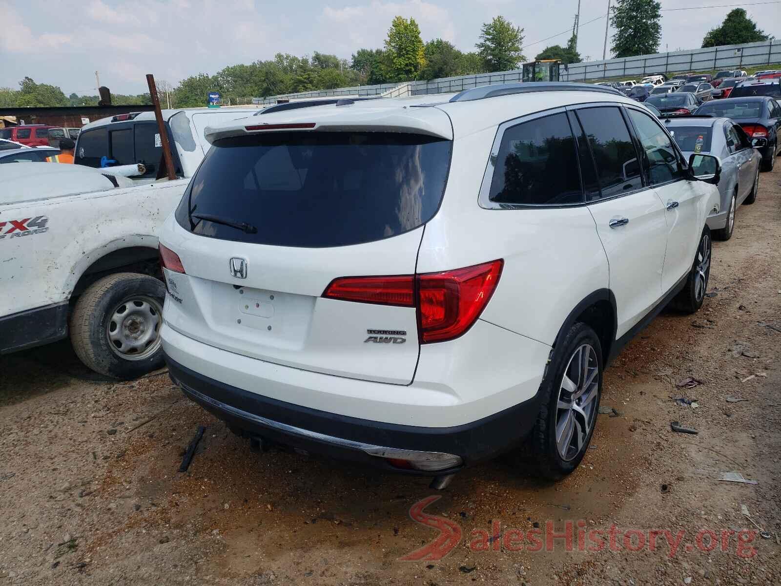 5FNYF6H95HB068900 2017 HONDA PILOT