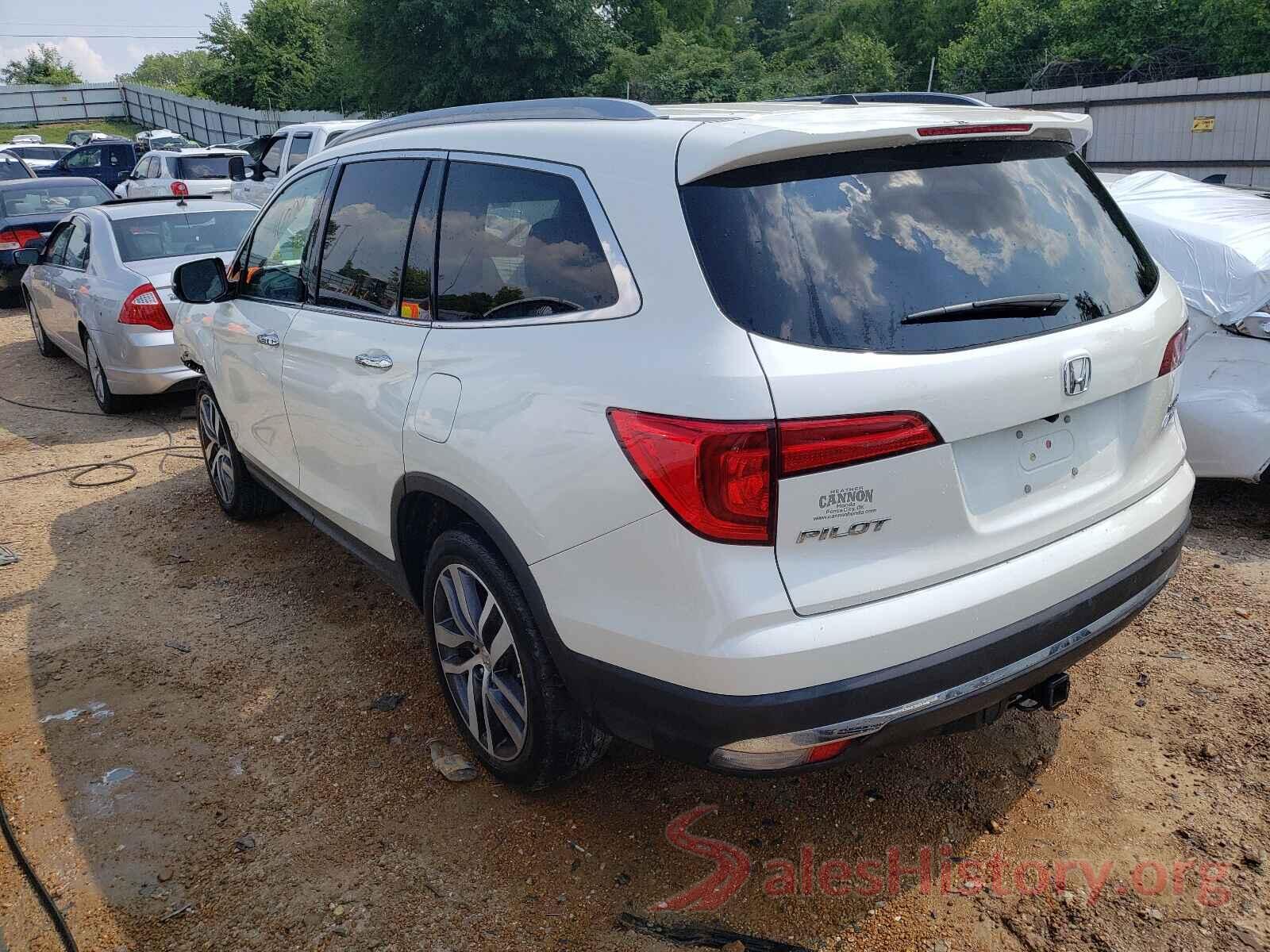 5FNYF6H95HB068900 2017 HONDA PILOT