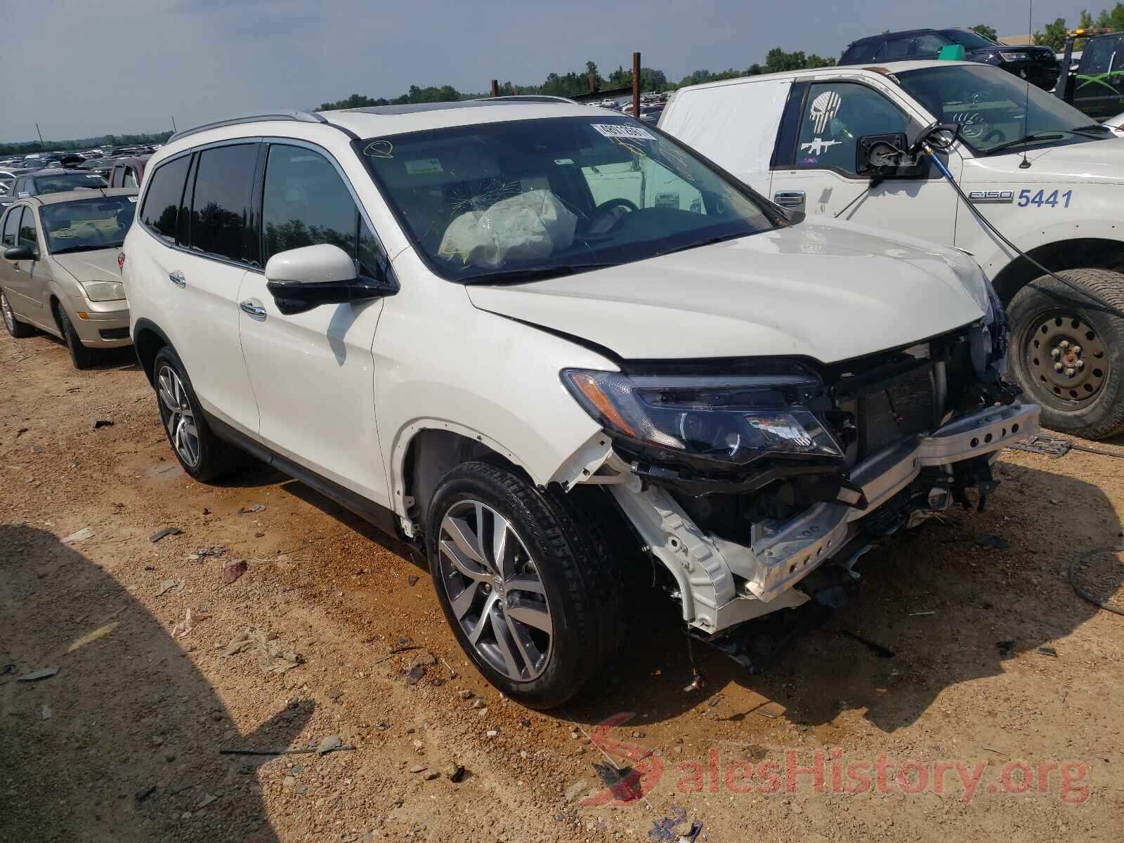 5FNYF6H95HB068900 2017 HONDA PILOT