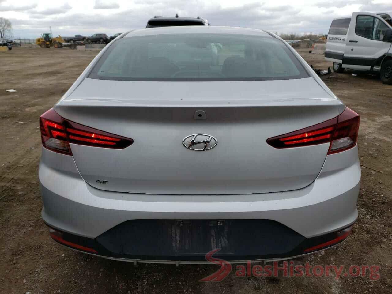 5NPD74LF1KH413815 2019 HYUNDAI ELANTRA