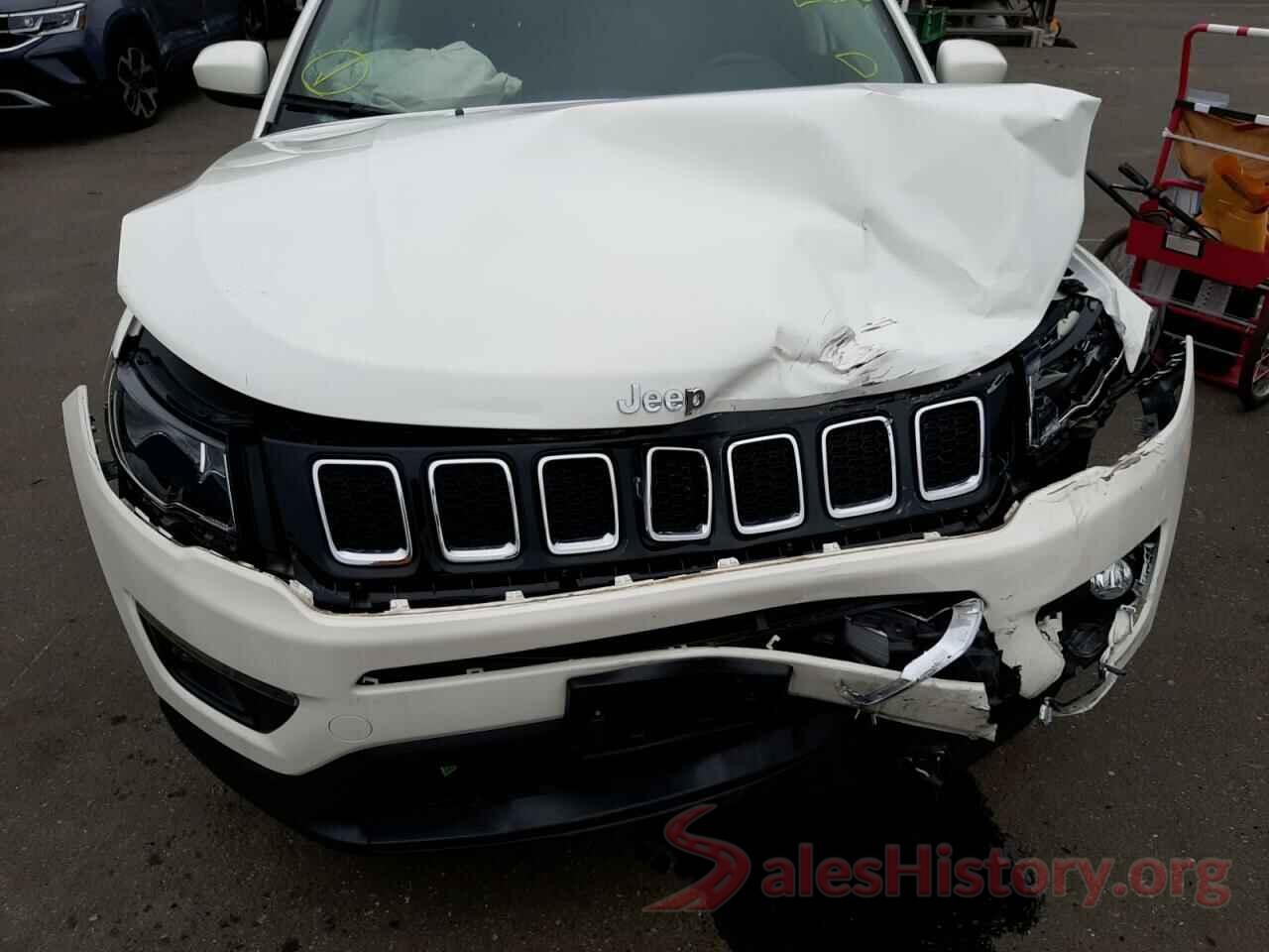 3C4NJDBBXLT258185 2020 JEEP COMPASS