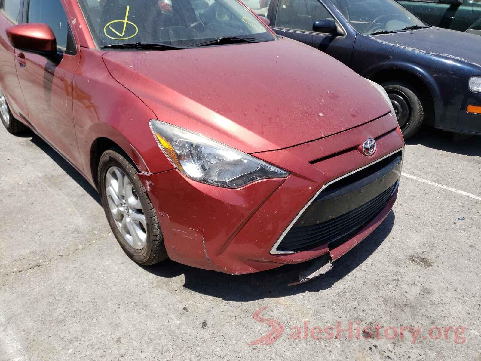 3MYDLBYV6JY310327 2018 TOYOTA YARIS