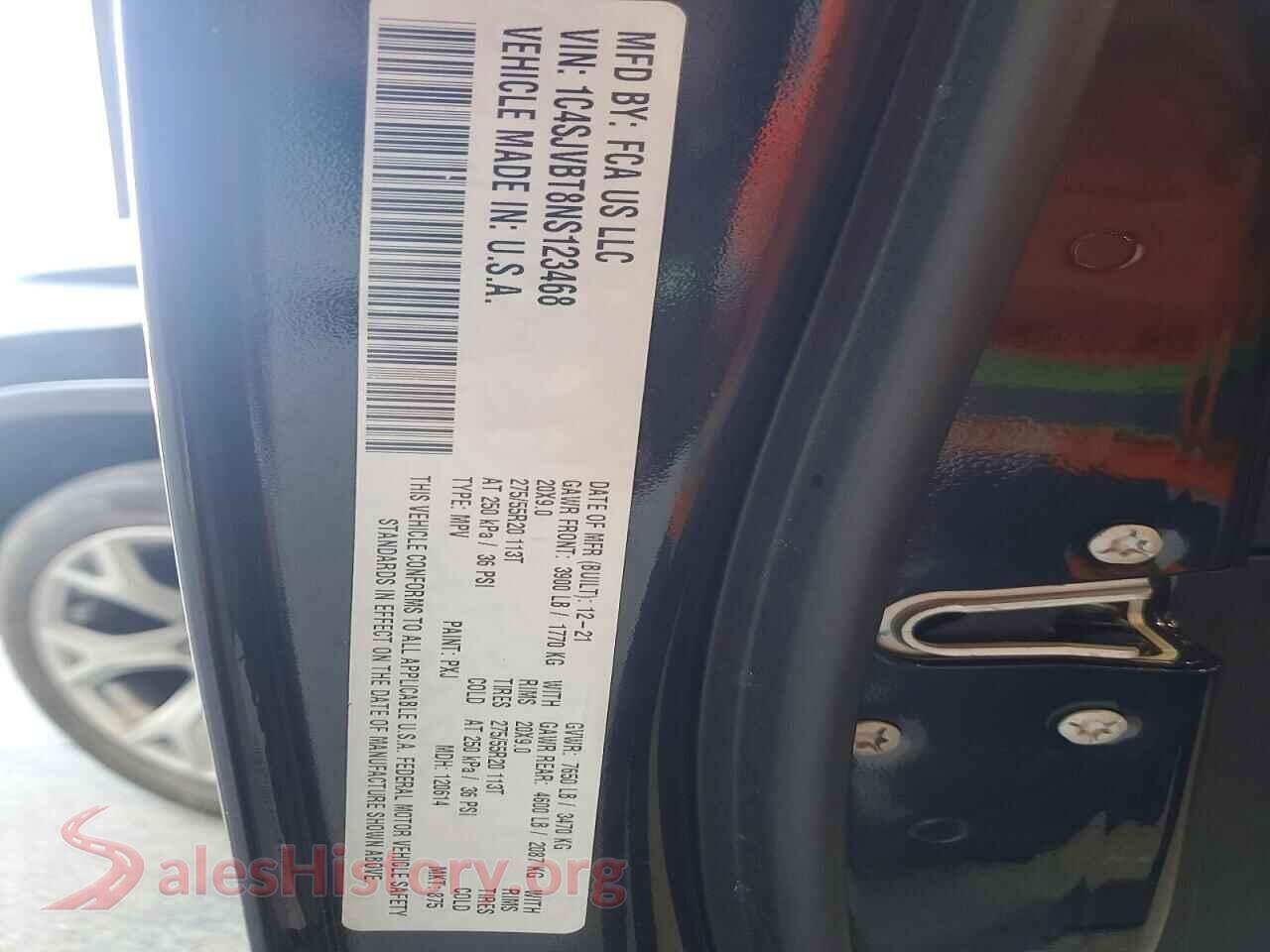 2022 JEEP WAGONEER VIN 1C4SJVBT8NS123468, trunk area