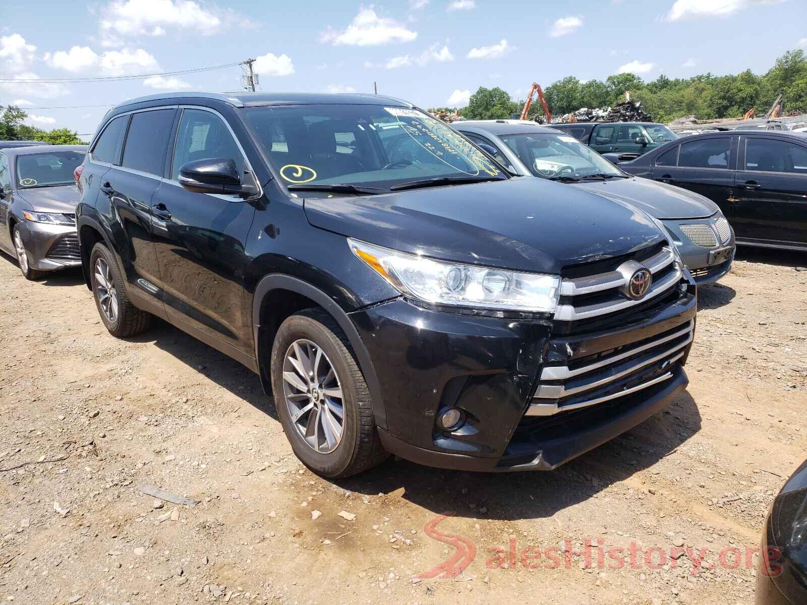 5TDJZRFH1KS573761 2019 TOYOTA HIGHLANDER