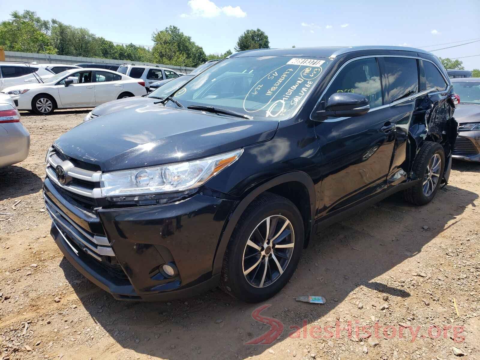 5TDJZRFH1KS573761 2019 TOYOTA HIGHLANDER