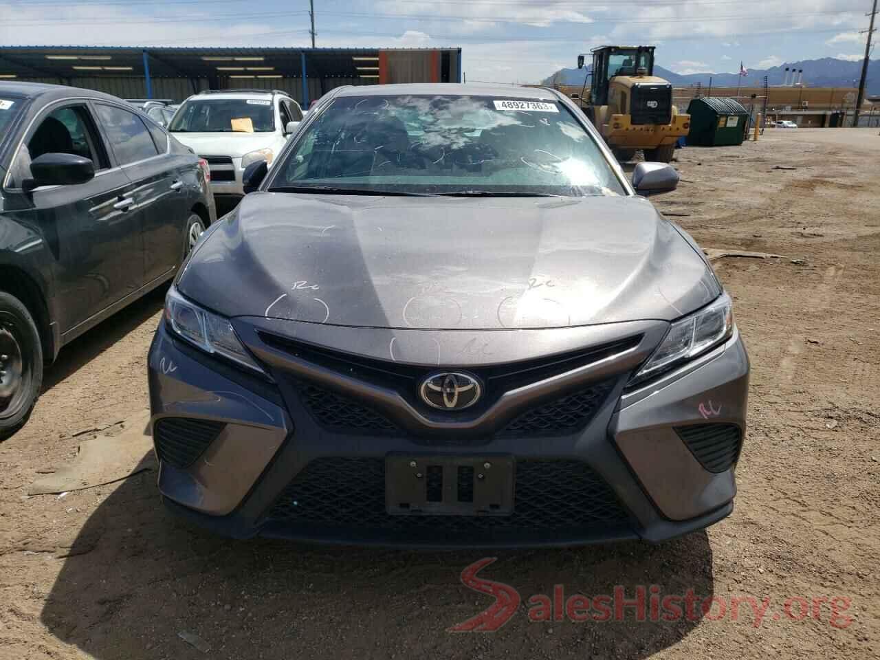 4T1B11HK8JU080588 2018 TOYOTA CAMRY