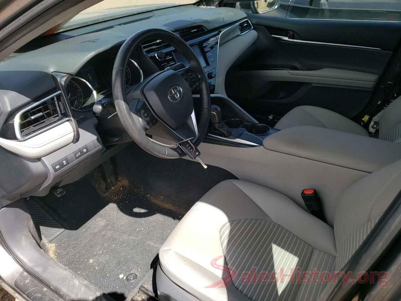 4T1B11HK8JU080588 2018 TOYOTA CAMRY