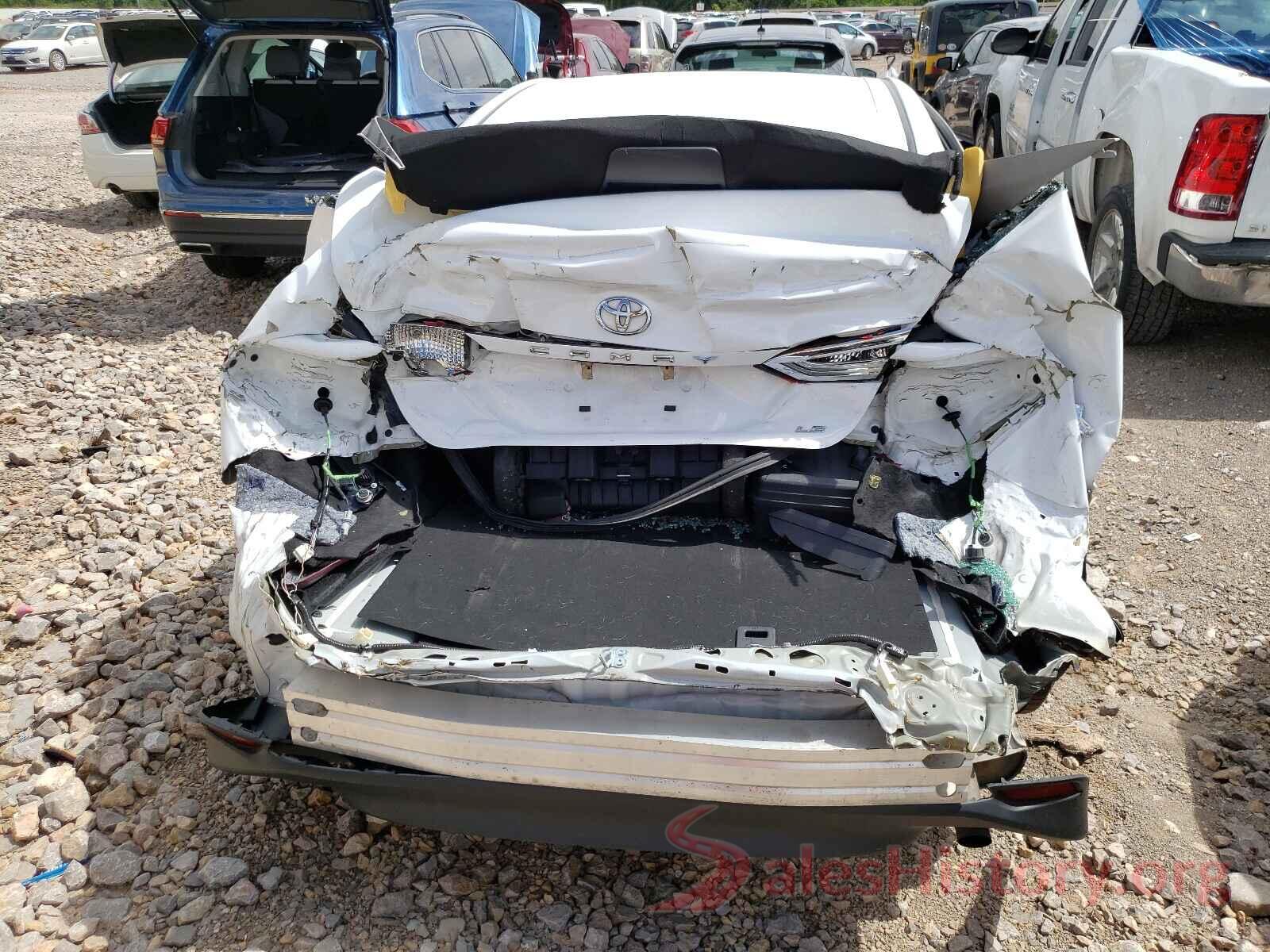 4T1B11HK9KU777639 2019 TOYOTA CAMRY