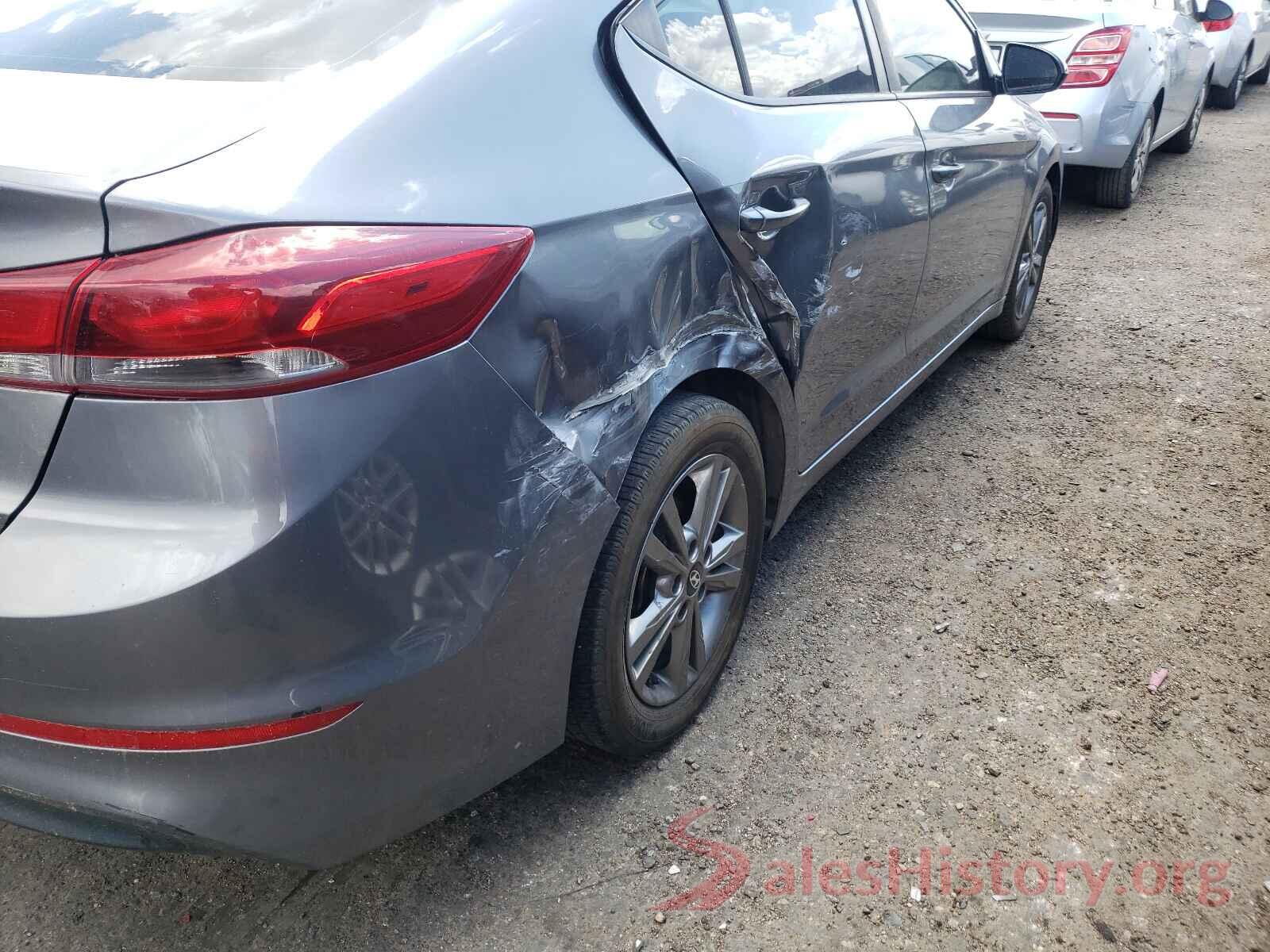 5NPD84LFXJH241411 2018 HYUNDAI ELANTRA